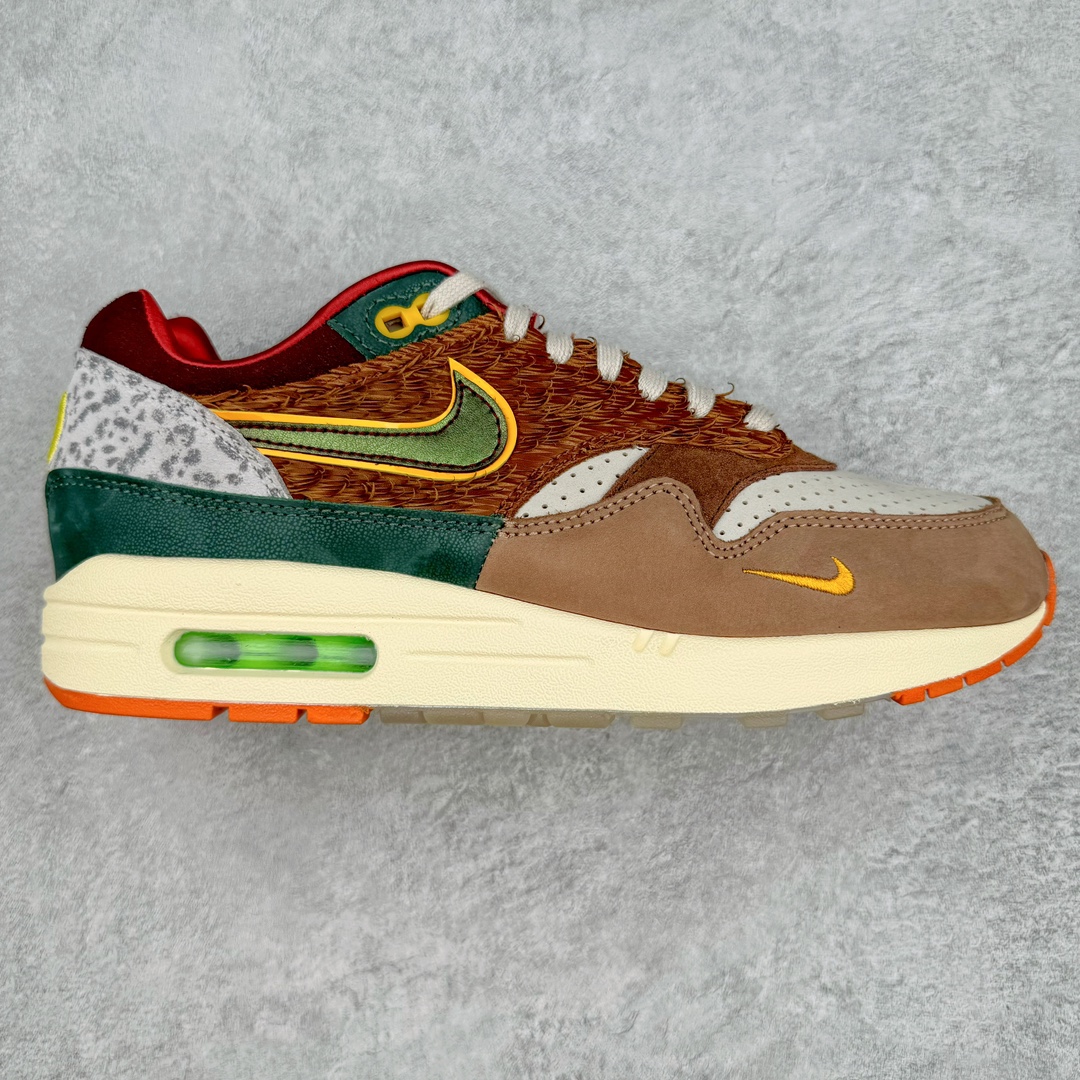 ＃K版纯原 Division Street x Nike Air Max 1 初代复古气垫慢跑鞋 DS联名 HQ2639-100 以鞋圈知名度贼高的 Oregon Ducks 为设计主题 在经典的 Air Max 1 框架上 设计师直接在材质方面疯狂堆料 配合上多种多样的花纹 属于俄勒冈鸭的味道 简直快要从屏幕溢出来了 超高设计规格带来的 当然就是超高的辨识度 穿上街就是标准的视线减速带 尺码：36 36.5 37.5 38 38.5 39 40 40.5 41 42 42.5 43 44 44.5 45 46 47.5-选品中心