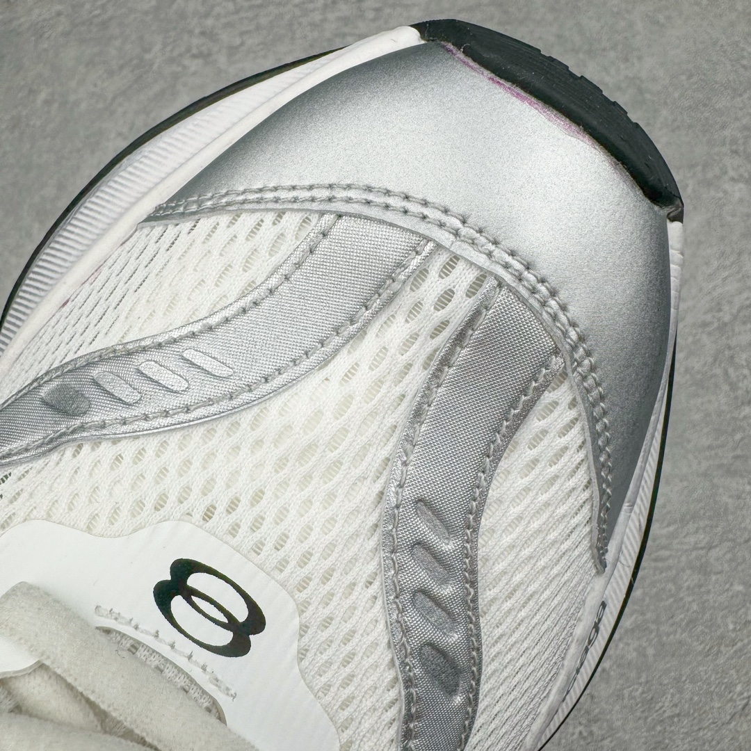 图片[15]-＃VG零售版 BALENCIAGA CIRCUIT 巴黎世家圆头系带LOGO印花低帮老爹鞋 全套原纸板楦头开发 最原汁原味的灵魂版型 全鞋荧光划线卡点 胶水把控整洁度追求极致完美 每一双都是工艺品 多重QC质检 超越公司货的品控标准 实实在在的免检产品 原盒原配 正确字体电绣 粗细、位置、大小正确 侧边TPU 透气孔匹配意产原版 正确分离大底 TPU软底 原版一致大底LOGO 立体感十足 原厂皮料水洗做旧 采购原厂网纱 偏大一码 尺码：35 36 37 38 39 40 41 42 43 44 45 46-选品中心