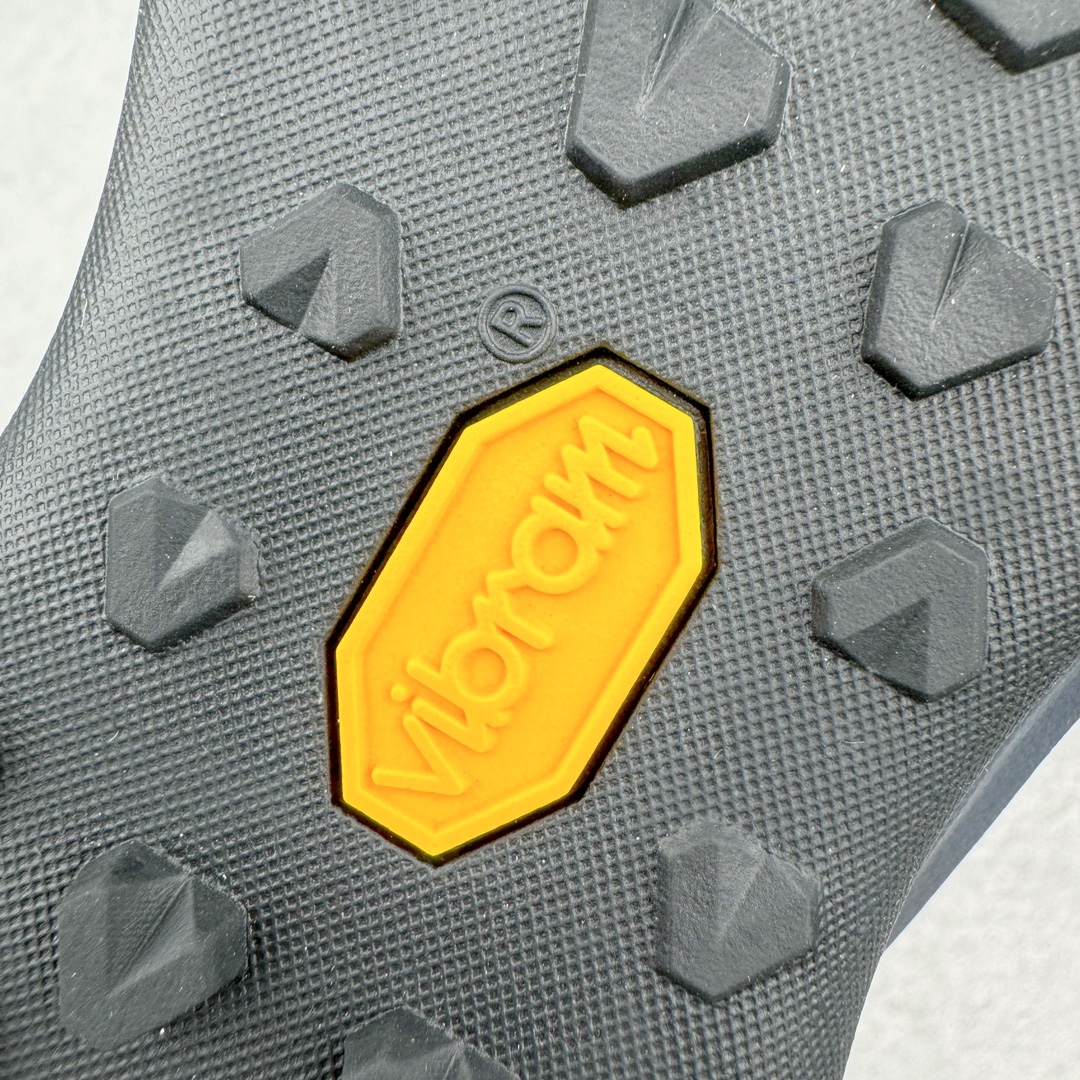 图片[21]-＃GD广顶 Arcteryx Norvan SL 始祖鸟系列长距离越野登山徒步户外防水多功能运动跑鞋 独家原底面配置 全套原厂生产指令 内外盒标包装纸鞋带配件均同步公司 公司一样的东西 放心开冲 外贸 零售 裸鞋 渠道货 随意操作 承诺半个月内开胶直接换新 尺码：39.5 40 40.5 41 42 42.5 43 44 44.5 45-选品中心