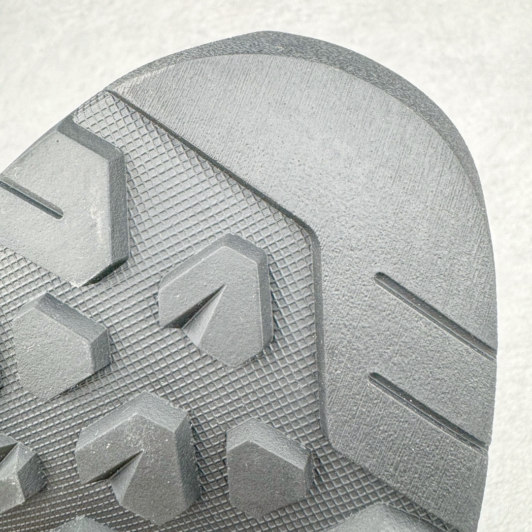 图片[19]-＃GD广顶 Arcteryx Arakys Approach 始祖鸟系列长距离越野登山徒步户外防水多功能运动跑鞋 独家原底面配置 全套原厂生产指令 内外盒标包装纸鞋带配件均同步公司 公司一样的东西 放心开冲 外贸 零售 裸鞋 渠道货 随意操作 承诺半个月内开胶直接换新 尺码：39.5 40 40.5 41 42 42.5 43 44 44.5 45-选品中心