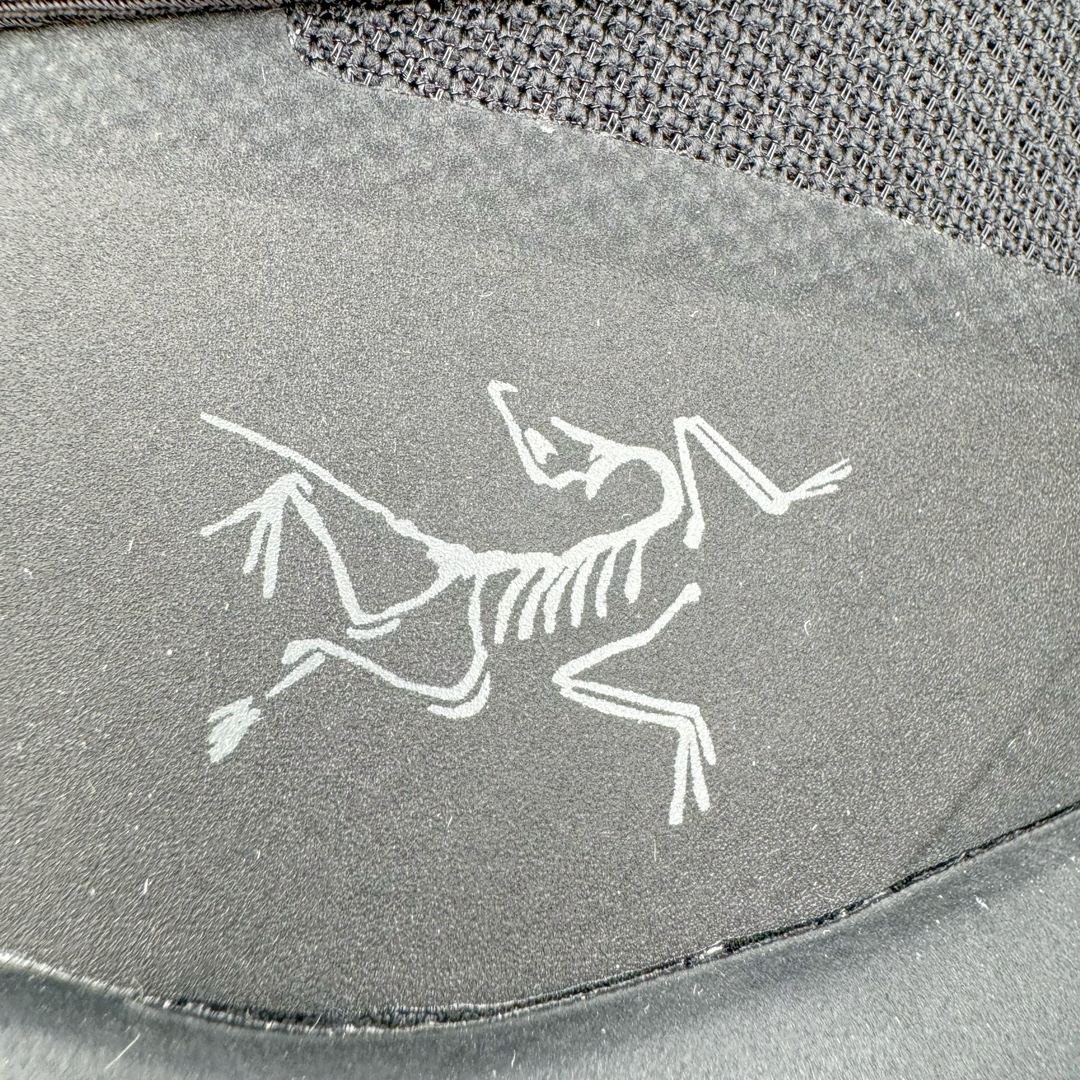 图片[17]-＃GD广顶 Arcteryx Aerios AURA Mid 始祖鸟系列长距离越野登山徒步户外防水多功能运动跑鞋 独家原底面配置 全套原厂生产指令 内外盒标包装纸鞋带配件均同步公司 公司一样的东西 放心开冲 外贸 零售 裸鞋 渠道货 随意操作 承诺半个月内开胶直接换新 尺码：39.5 40 40.5 41 42 42.5 43 44 44.5 45-选品中心