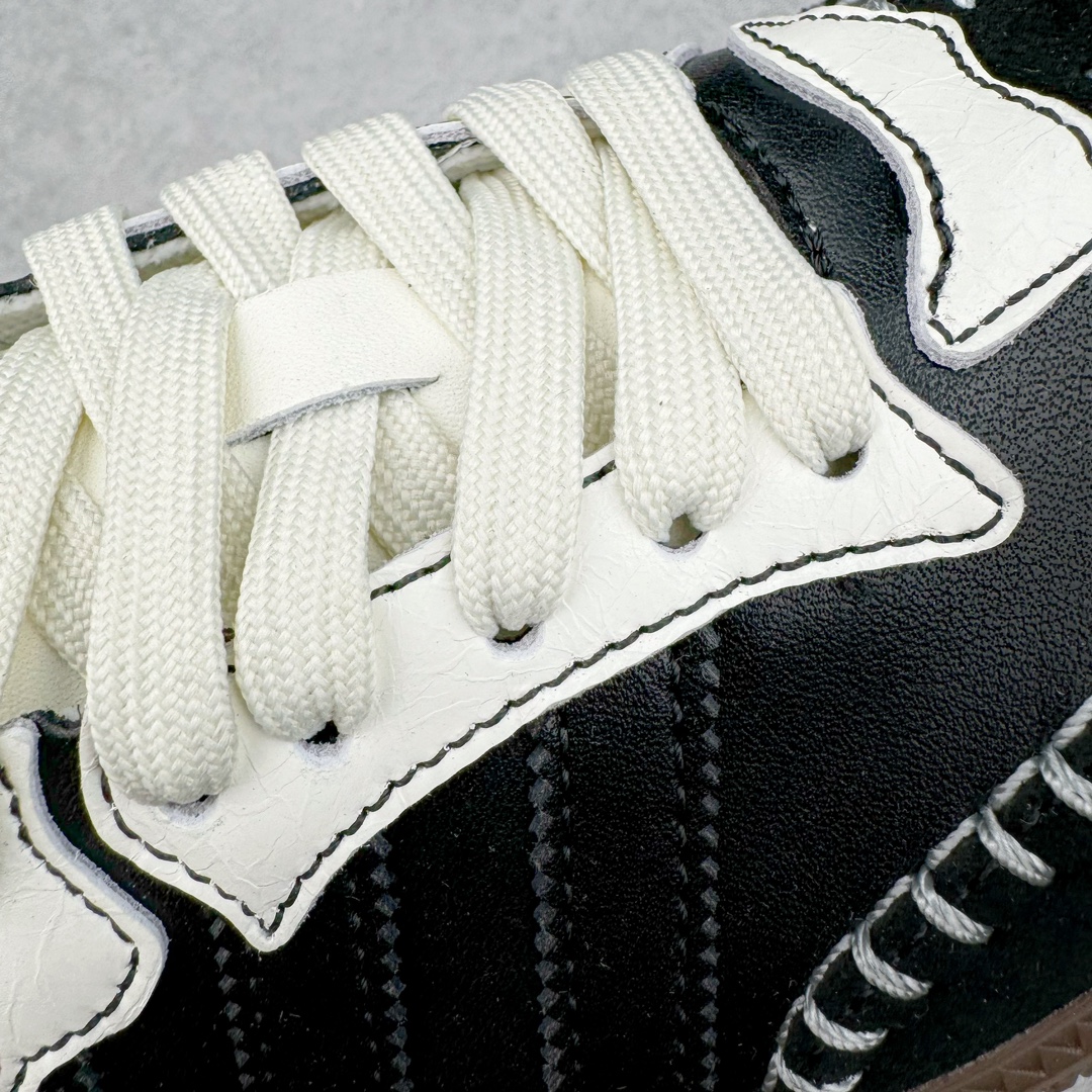 图片[18]-＃S2纯原 AD Original Samba OG 复古经典轻便板鞋 万圣节黑白 JI3932 原装头层牛皮加持 正确烫金高频细节 原装纳米超迁皮料 独家私模橡胶大底 原盒原配 正确黑色中底布 过宽过胶 这款桑巴鞋展示了高质量的工艺 带有装饰的超锁缝制和无缝的手感 柔软、柔软的皮革造型和标志性的3条纹完成了精致的外观 正规合身鞋带 鞋面上有绒面鞋垫 橡胶鞋底 享受正畸套筒软感 自50年代首次亮相以来就一直在赢得粉丝的青睐尺码：36 36.5 37.5 38 38.5 39 40 40.5 41 42 42.5 43 44 44.5 45-选品中心