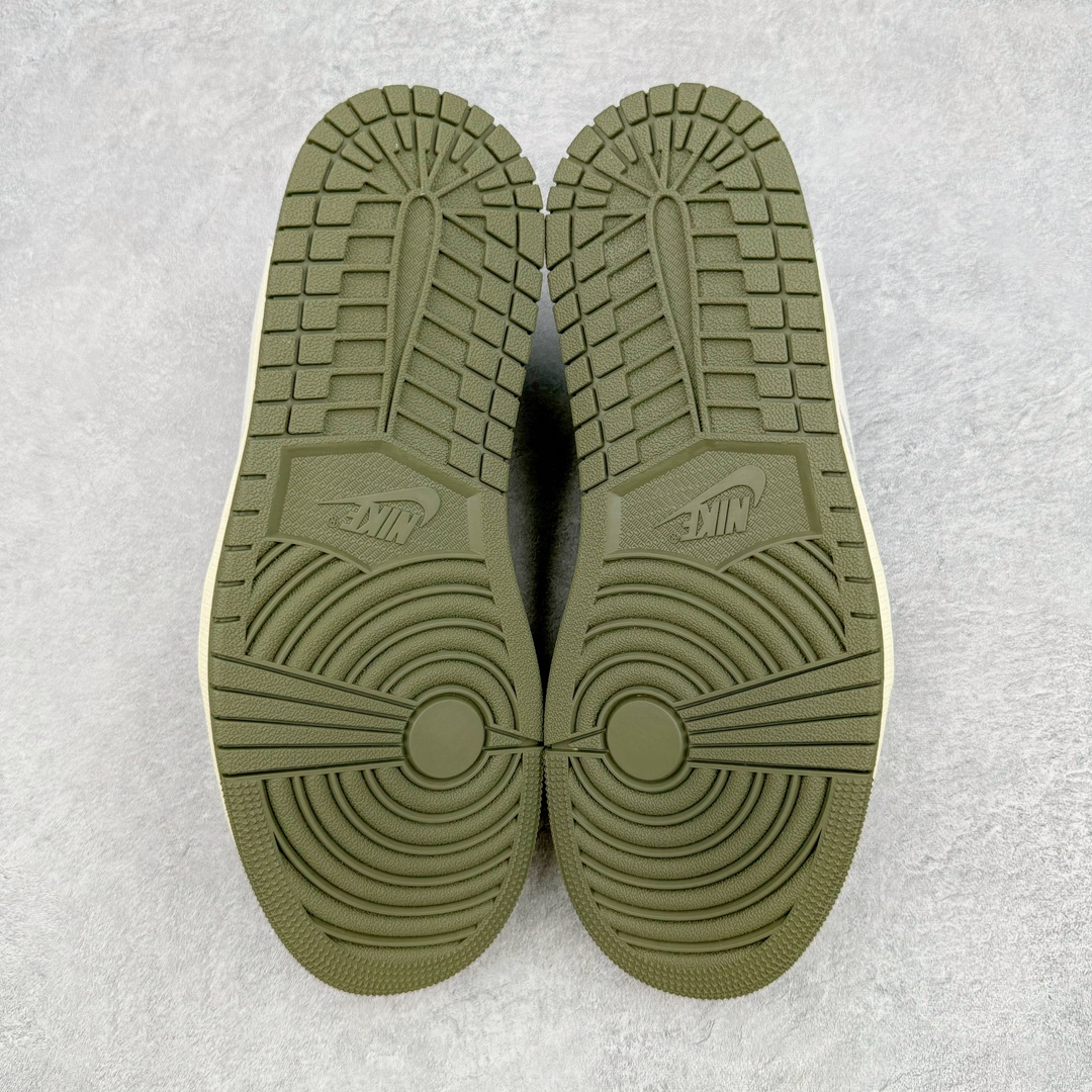 图片[7]-＃FK纯原 Travis Scott x Air Jordan AJ1 Low OG SP TS联名倒钩8.0低帮 白橄榄绿 DM7866-200 外贸高端零售特供批次 产品品控稳定性领先行业 各方面均可对飙L版 良心定价不杀猪 原厂全套原楦原纸板冲刀磨具开发 原厂皮料加持 原厂港宝加持定型后跟R度完美 同源原厂电绣 鬼脸飞翼针数密度立体效果一致 百分百一致原鞋 原厂拉帮工艺 针距密度一致 后跟弧度收口自然不对折 极致一眼正品既视感 进口玻璃冲刀皮料裁剪零毛边 全鞋电脑针车工艺 品控清洁度最高QC检验标准 免检产品 原厂订购鞋盒、鞋标、防尘纸、鞋撑、鞋带 追求极致的原厂味道 尺码：36 36.5 37.5 38 38.5 39 40 40.5 41 42 42.5 43 44 44.5 45 46 47.5 48.5-选品中心