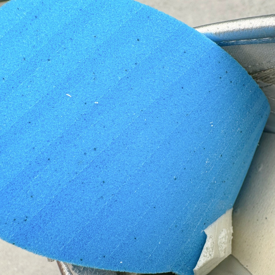 图片[13]-＃HK纯原 Asics Onitsuka Tiger MEXICO 66 亚瑟士鬼冢虎复古经典板鞋 市场最强版本 头层小羊皮加持 海外订单工厂出品 超成熟稳定的做工品控 原装全套纸板楦头开发 原汁原味 完美呈现版型 私模正确鞋底咬花纹路 一比一鞋头弧度高度鞋身弧度 绝不口嗨 细节品控鞋型随意秒杀市面 原档咬花纹路私模大底 一个单元有六个三角形 总体形拼接呈现花瓣状 官方四联吊牌 原装Ortholite轻量化鞋垫 原盒原配 质保卡 说明书 钢印防尘纸 纸板中底带钢印 乳胶组合鞋垫 支持全方位的对比专柜 产品从款式颜色造型上体现出追求舒适和细节的完美 鞋类更是推崇手工制作的严谨与完美 融舒适性与可穿性的设计风格 注重细节的完美和别致魅力 既保持稳重 又不失轻松的时尚感 尺码：36 37 37.5 38 39 39.5 40 40.5 41.5 42 42.5 43.5 44 45 46-选品中心