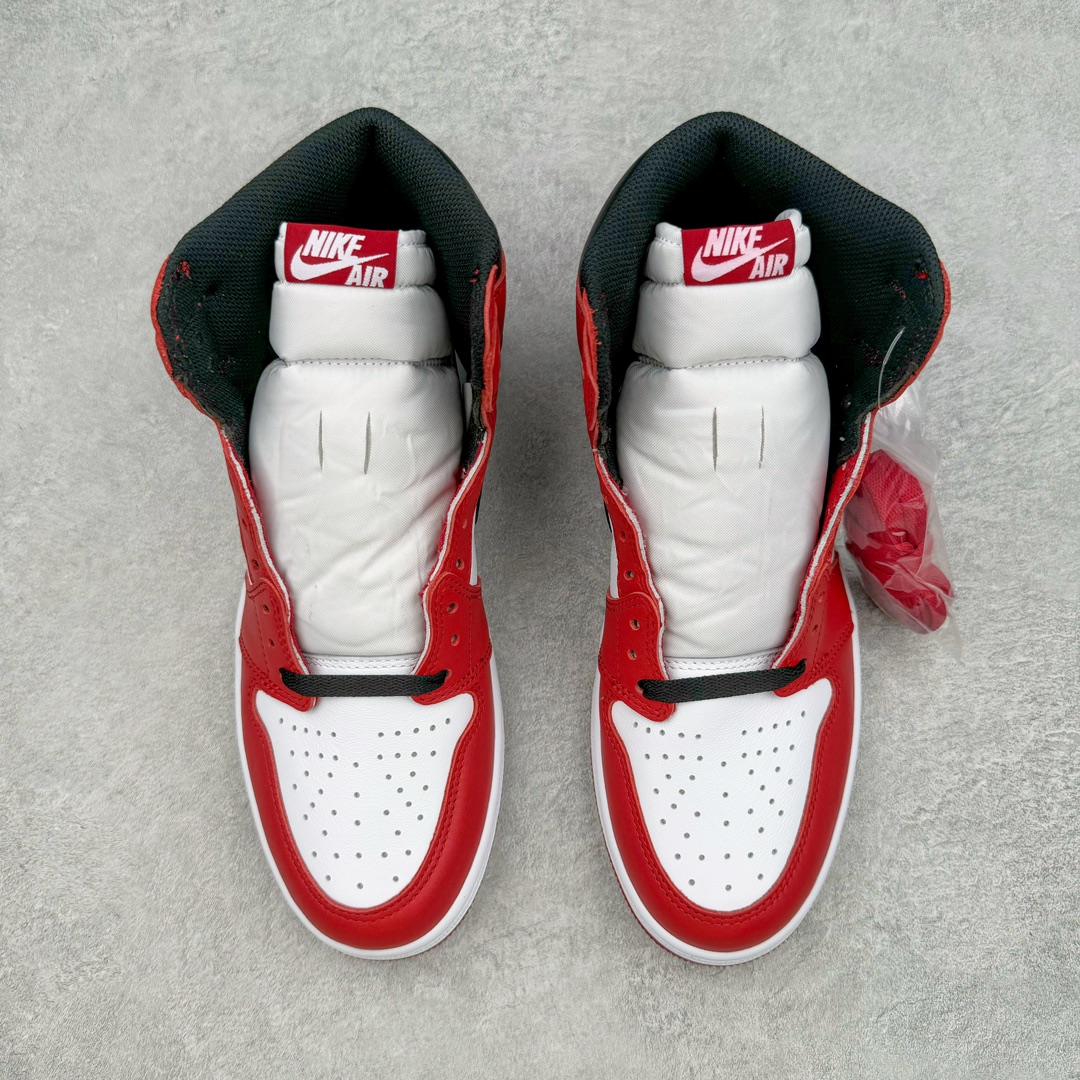 图片[2]-＃Ljr特供 Air Jordan AJ1 Retro High 高帮芝加哥白红 555088-101 全新改良批次 圈内最强倒钩系列 恪守真诚 承诺混一赔十 高端零售裸鞋圈特供批次 SZ原厂全套原楦原纸板冲刀磨具开发 原厂皮料加持 原厂港宝加持定型后跟R度完美 同源原厂电绣 飞翼针数密度立体效果一致 百分百一致原鞋 原厂拉帮工艺 针距密度一致 后跟弧度收口自然不对折 极致一眼正品既视感 进口玻璃冲刀皮料裁剪零毛边 全鞋电脑针车工艺 品控清洁度最高QC检验标准 免检产品 原厂订购鞋盒、鞋标、防尘纸、鞋撑、鞋带 追求极致的原厂味道 尺码：40.5 41 42 42.5 43 44 44.5 45 46 47.5 48.5-选品中心