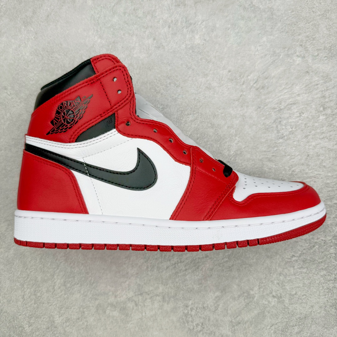 ＃Ljr特供 Air Jordan AJ1 Retro High 高帮芝加哥白红 555088-101 全新改良批次 圈内最强倒钩系列 恪守真诚 承诺混一赔十 高端零售裸鞋圈特供批次 SZ原厂全套原楦原纸板冲刀磨具开发 原厂皮料加持 原厂港宝加持定型后跟R度完美 同源原厂电绣 飞翼针数密度立体效果一致 百分百一致原鞋 原厂拉帮工艺 针距密度一致 后跟弧度收口自然不对折 极致一眼正品既视感 进口玻璃冲刀皮料裁剪零毛边 全鞋电脑针车工艺 品控清洁度最高QC检验标准 免检产品 原厂订购鞋盒、鞋标、防尘纸、鞋撑、鞋带 追求极致的原厂味道 尺码：40.5 41 42 42.5 43 44 44.5 45 46 47.5 48.5-选品中心