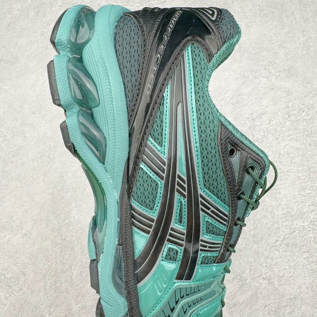 图片[6]-＃FA ASICS GEL-KAYANO 14 亚瑟士K14系列户外复古潮流百搭织物合成革缓震休闲跑步鞋 原装纸板楦头开发 独家私模五层组合大底 原厂定制缓震硅胶加持 原盒原配 官方四联吊牌 原装Ortholite轻量化鞋垫 设计师 Hidenori Yamashita 以「Flash」一词为灵感 创造出未来感金属色鞋面 改造升级内在性能 由内而外全面革新 为 GEL-KAYANO 家族传承及经典跑鞋文化的延续 创下里程碑式作品 K14跑鞋重新诠释了复古的跑步形状 并以其 2000 年代后期的美学理念重新铺装 银色与蓝色的鞋面极为高档 网面铺陈与鞋面、鞋头多处细节位增添了透气性 鞋后跟部中底上以及多密度耐磨鞋底增加了 GEL 缓震胶 提供高抗冲击性、缓冲性、可保护脚部免受地面冲击的影响 穿着舒适性十足 尺码：35.5 36 37 37.5 38 39 39.5 40.5 41.5 42 42.5 43.5 44 45-选品中心