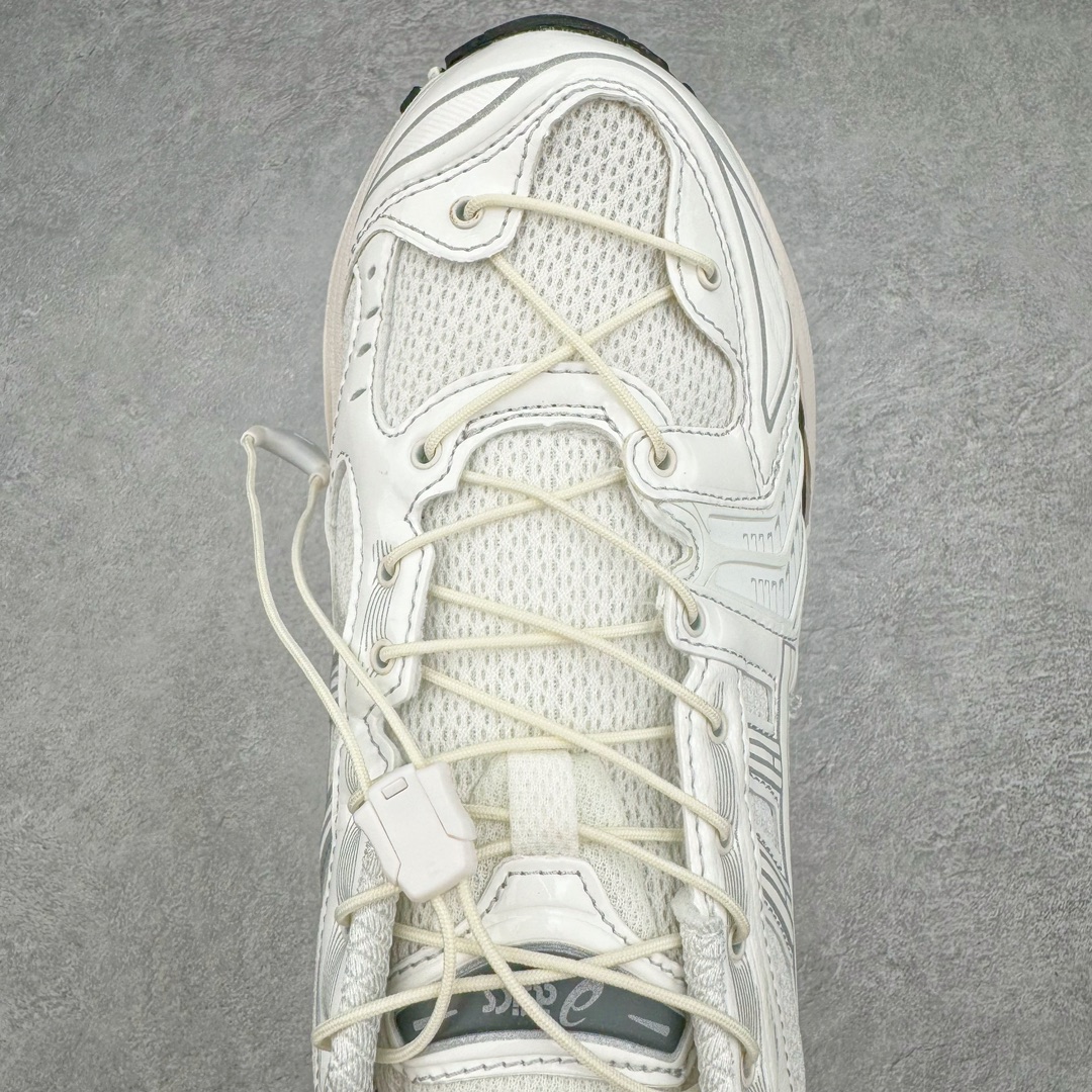 图片[4]-＃FA ASICS GEL-KAYANO 14 亚瑟士K14系列户外复古潮流百搭织物合成革缓震休闲跑步鞋 原装纸板楦头开发 独家私模五层组合大底 原厂定制缓震硅胶加持 原盒原配 官方四联吊牌 原装Ortholite轻量化鞋垫 设计师 Hidenori Yamashita 以「Flash」一词为灵感 创造出未来感金属色鞋面 改造升级内在性能 由内而外全面革新 为 GEL-KAYANO 家族传承及经典跑鞋文化的延续 创下里程碑式作品 K14跑鞋重新诠释了复古的跑步形状 并以其 2000 年代后期的美学理念重新铺装 银色与蓝色的鞋面极为高档 网面铺陈与鞋面、鞋头多处细节位增添了透气性 鞋后跟部中底上以及多密度耐磨鞋底增加了 GEL 缓震胶 提供高抗冲击性、缓冲性、可保护脚部免受地面冲击的影响 穿着舒适性十足 尺码：35.5 36 37 37.5 38 39 39.5 40.5 41.5 42 42.5 43.5 44 45-选品中心