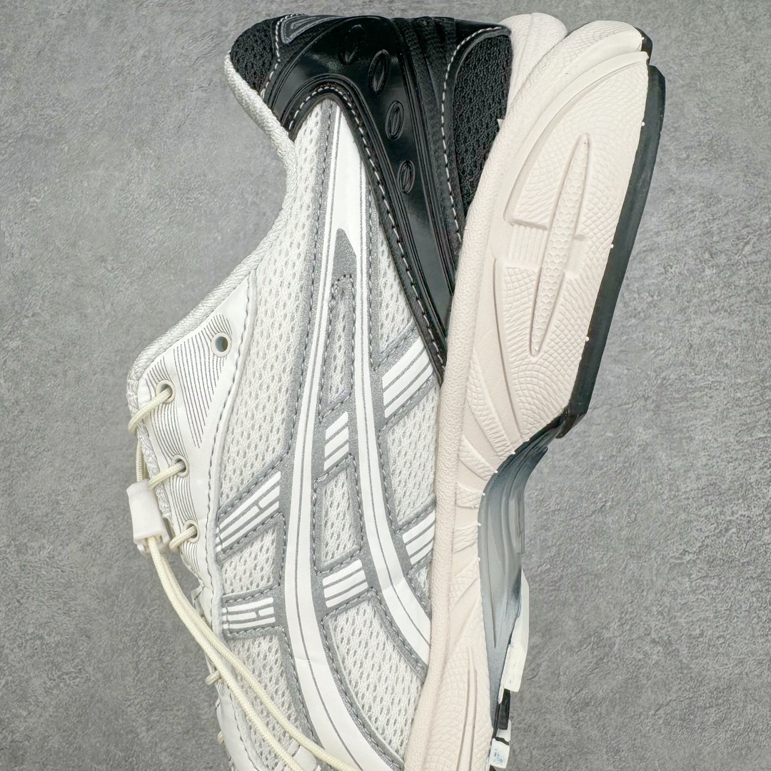 图片[7]-＃FA ASICS GEL-KAYANO 14 亚瑟士K14系列户外复古潮流百搭织物合成革缓震休闲跑步鞋 原装纸板楦头开发 独家私模五层组合大底 原厂定制缓震硅胶加持 原盒原配 官方四联吊牌 原装Ortholite轻量化鞋垫 设计师 Hidenori Yamashita 以「Flash」一词为灵感 创造出未来感金属色鞋面 改造升级内在性能 由内而外全面革新 为 GEL-KAYANO 家族传承及经典跑鞋文化的延续 创下里程碑式作品 K14跑鞋重新诠释了复古的跑步形状 并以其 2000 年代后期的美学理念重新铺装 银色与蓝色的鞋面极为高档 网面铺陈与鞋面、鞋头多处细节位增添了透气性 鞋后跟部中底上以及多密度耐磨鞋底增加了 GEL 缓震胶 提供高抗冲击性、缓冲性、可保护脚部免受地面冲击的影响 穿着舒适性十足 尺码：35.5 36 37 37.5 38 39 39.5 40.5 41.5 42 42.5 43.5 44 45-选品中心