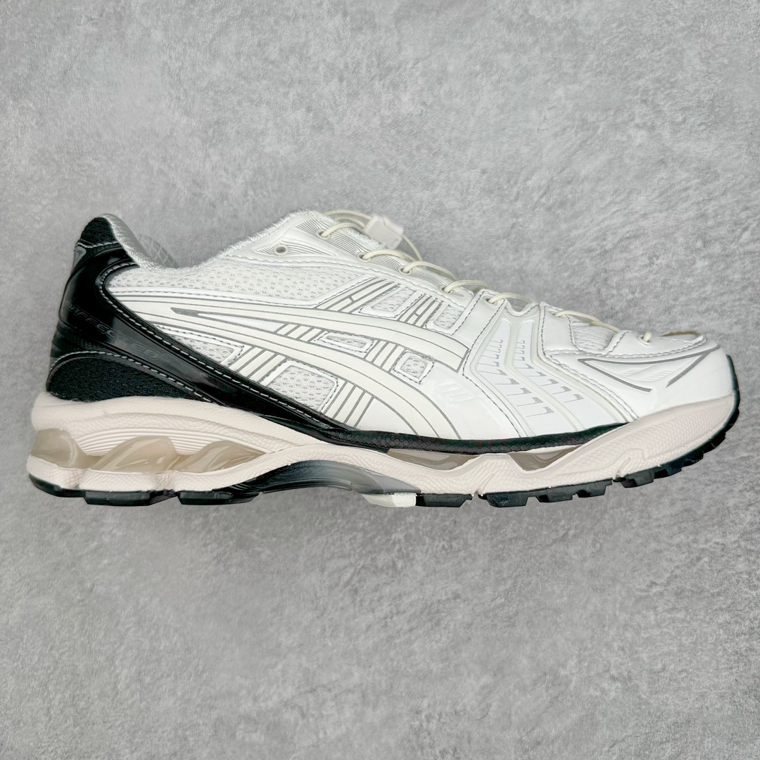 ＃FA ASICS GEL-KAYANO 14 亚瑟士K14系列户外复古潮流百搭织物合成革缓震休闲跑步鞋 原装纸板楦头开发 独家私模五层组合大底 原厂定制缓震硅胶加持 原盒原配 官方四联吊牌 原装Ortholite轻量化鞋垫 设计师 Hidenori Yamashita 以「Flash」一词为灵感 创造出未来感金属色鞋面 改造升级内在性能 由内而外全面革新 为 GEL-KAYANO 家族传承及经典跑鞋文化的延续 创下里程碑式作品 K14跑鞋重新诠释了复古的跑步形状 并以其 2000 年代后期的美学理念重新铺装 银色与蓝色的鞋面极为高档 网面铺陈与鞋面、鞋头多处细节位增添了透气性 鞋后跟部中底上以及多密度耐磨鞋底增加了 GEL 缓震胶 提供高抗冲击性、缓冲性、可保护脚部免受地面冲击的影响 穿着舒适性十足 尺码：35.5 36 37 37.5 38 39 39.5 40.5 41.5 42 42.5 43.5 44 45-选品中心