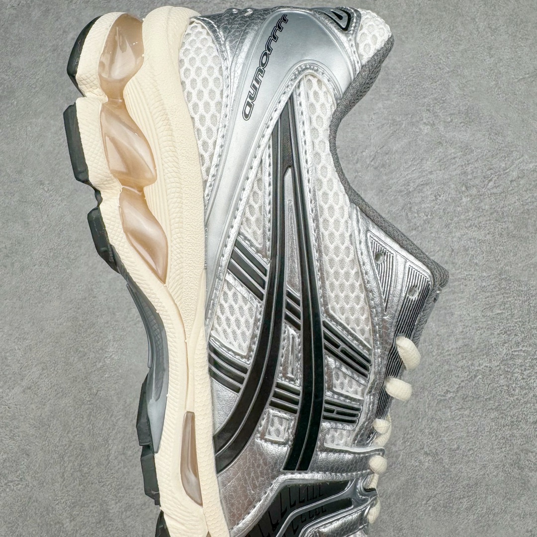 图片[6]-＃FA jjjjound x ASICS GEL-KAYANO 14 亚瑟士K14 4J联名户外复古潮流百搭织物合成革缓震休闲跑步鞋 原装纸板楦头开发 独家私模五层组合大底 原厂定制缓震硅胶加持 原盒原配 官方四联吊牌 原装Ortholite轻量化鞋垫 设计师 Hidenori Yamashita 以「Flash」一词为灵感 创造出未来感金属色鞋面 改造升级内在性能 由内而外全面革新 为 GEL-KAYANO 家族传承及经典跑鞋文化的延续 创下里程碑式作品 K14跑鞋重新诠释了复古的跑步形状 并以其 2000 年代后期的美学理念重新铺装 银色与蓝色的鞋面极为高档 网面铺陈与鞋面、鞋头多处细节位增添了透气性 鞋后跟部中底上以及多密度耐磨鞋底增加了 GEL 缓震胶 提供高抗冲击性、缓冲性、可保护脚部免受地面冲击的影响 穿着舒适性十足 尺码：35.5 36 37 37.5 38 39 39.5 40.5 41.5 42 42.5 43.5 44 45-选品中心