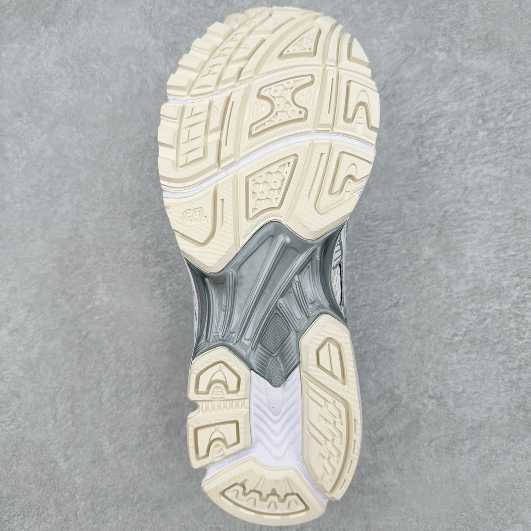 图片[9]-＃FA jjjjound x ASICS GEL-KAYANO 14 亚瑟士K14 4J联名户外复古潮流百搭织物合成革缓震休闲跑步鞋 原装纸板楦头开发 独家私模五层组合大底 原厂定制缓震硅胶加持 原盒原配 官方四联吊牌 原装Ortholite轻量化鞋垫 设计师 Hidenori Yamashita 以「Flash」一词为灵感 创造出未来感金属色鞋面 改造升级内在性能 由内而外全面革新 为 GEL-KAYANO 家族传承及经典跑鞋文化的延续 创下里程碑式作品 K14跑鞋重新诠释了复古的跑步形状 并以其 2000 年代后期的美学理念重新铺装 银色与蓝色的鞋面极为高档 网面铺陈与鞋面、鞋头多处细节位增添了透气性 鞋后跟部中底上以及多密度耐磨鞋底增加了 GEL 缓震胶 提供高抗冲击性、缓冲性、可保护脚部免受地面冲击的影响 穿着舒适性十足 尺码：35.5 36 37 37.5 38 39 39.5 40.5 41.5 42 42.5 43.5 44 45-选品中心