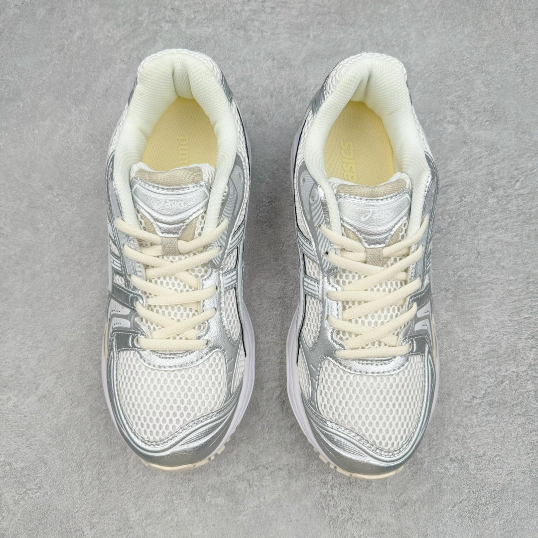 图片[2]-＃FA jjjjound x ASICS GEL-KAYANO 14 亚瑟士K14 4J联名户外复古潮流百搭织物合成革缓震休闲跑步鞋 原装纸板楦头开发 独家私模五层组合大底 原厂定制缓震硅胶加持 原盒原配 官方四联吊牌 原装Ortholite轻量化鞋垫 设计师 Hidenori Yamashita 以「Flash」一词为灵感 创造出未来感金属色鞋面 改造升级内在性能 由内而外全面革新 为 GEL-KAYANO 家族传承及经典跑鞋文化的延续 创下里程碑式作品 K14跑鞋重新诠释了复古的跑步形状 并以其 2000 年代后期的美学理念重新铺装 银色与蓝色的鞋面极为高档 网面铺陈与鞋面、鞋头多处细节位增添了透气性 鞋后跟部中底上以及多密度耐磨鞋底增加了 GEL 缓震胶 提供高抗冲击性、缓冲性、可保护脚部免受地面冲击的影响 穿着舒适性十足 尺码：35.5 36 37 37.5 38 39 39.5 40.5 41.5 42 42.5 43.5 44 45-选品中心