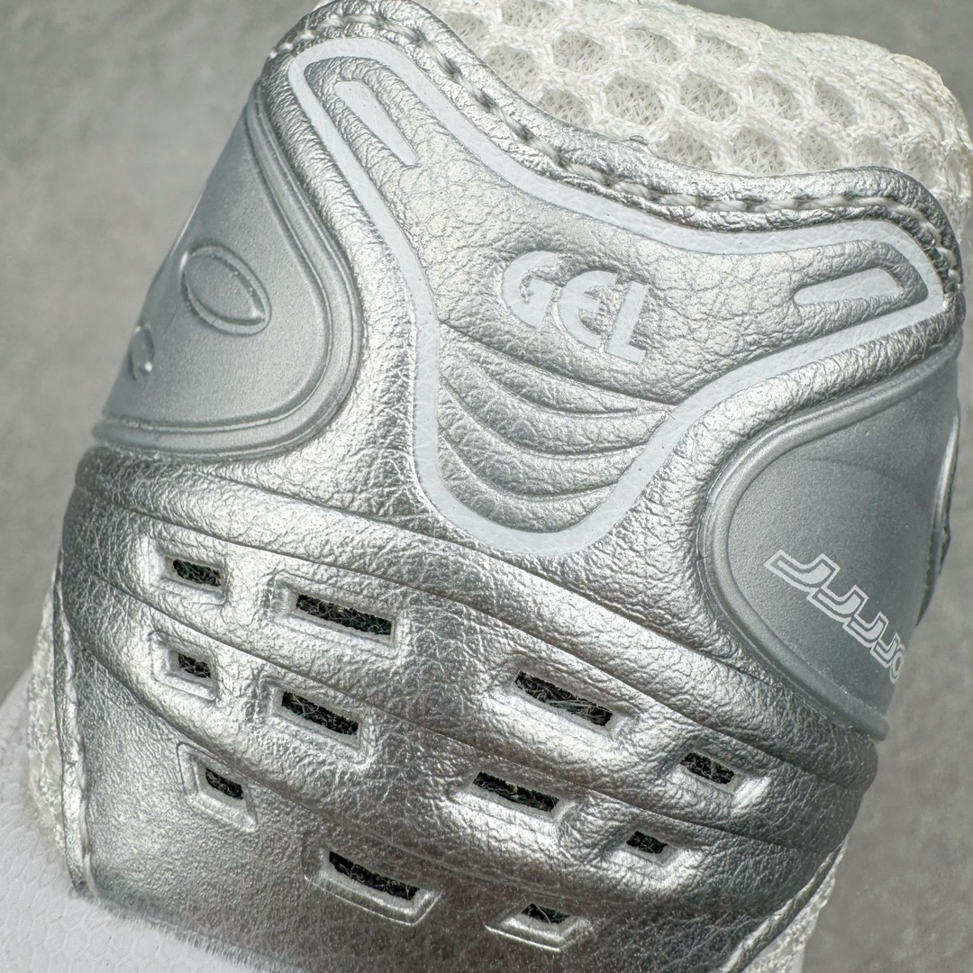 图片[13]-＃FA jjjjound x ASICS GEL-KAYANO 14 亚瑟士K14 4J联名户外复古潮流百搭织物合成革缓震休闲跑步鞋 原装纸板楦头开发 独家私模五层组合大底 原厂定制缓震硅胶加持 原盒原配 官方四联吊牌 原装Ortholite轻量化鞋垫 设计师 Hidenori Yamashita 以「Flash」一词为灵感 创造出未来感金属色鞋面 改造升级内在性能 由内而外全面革新 为 GEL-KAYANO 家族传承及经典跑鞋文化的延续 创下里程碑式作品 K14跑鞋重新诠释了复古的跑步形状 并以其 2000 年代后期的美学理念重新铺装 银色与蓝色的鞋面极为高档 网面铺陈与鞋面、鞋头多处细节位增添了透气性 鞋后跟部中底上以及多密度耐磨鞋底增加了 GEL 缓震胶 提供高抗冲击性、缓冲性、可保护脚部免受地面冲击的影响 穿着舒适性十足 尺码：35.5 36 37 37.5 38 39 39.5 40.5 41.5 42 42.5 43.5 44 45-选品中心