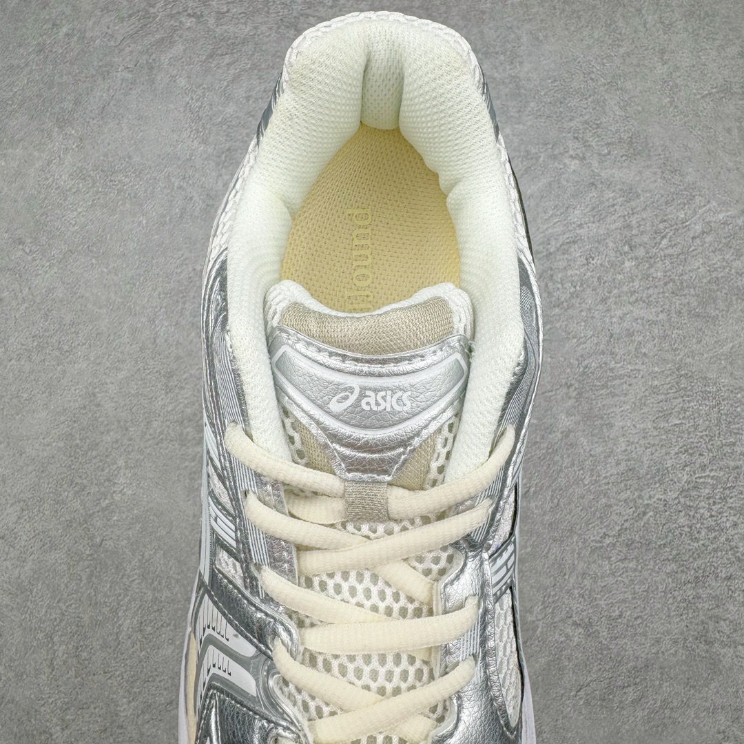 图片[5]-＃FA jjjjound x ASICS GEL-KAYANO 14 亚瑟士K14 4J联名户外复古潮流百搭织物合成革缓震休闲跑步鞋 原装纸板楦头开发 独家私模五层组合大底 原厂定制缓震硅胶加持 原盒原配 官方四联吊牌 原装Ortholite轻量化鞋垫 设计师 Hidenori Yamashita 以「Flash」一词为灵感 创造出未来感金属色鞋面 改造升级内在性能 由内而外全面革新 为 GEL-KAYANO 家族传承及经典跑鞋文化的延续 创下里程碑式作品 K14跑鞋重新诠释了复古的跑步形状 并以其 2000 年代后期的美学理念重新铺装 银色与蓝色的鞋面极为高档 网面铺陈与鞋面、鞋头多处细节位增添了透气性 鞋后跟部中底上以及多密度耐磨鞋底增加了 GEL 缓震胶 提供高抗冲击性、缓冲性、可保护脚部免受地面冲击的影响 穿着舒适性十足 尺码：35.5 36 37 37.5 38 39 39.5 40.5 41.5 42 42.5 43.5 44 45-选品中心