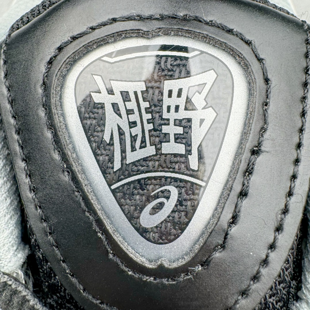 图片[10]-＃FA ASICS GEL-KAYANO 14 亚瑟士K14系列户外复古潮流百搭织物合成革缓震休闲跑步鞋 原装纸板楦头开发 独家私模五层组合大底 原厂定制缓震硅胶加持 原盒原配 官方四联吊牌 原装Ortholite轻量化鞋垫 设计师 Hidenori Yamashita 以「Flash」一词为灵感 创造出未来感金属色鞋面 改造升级内在性能 由内而外全面革新 为 GEL-KAYANO 家族传承及经典跑鞋文化的延续 创下里程碑式作品 K14跑鞋重新诠释了复古的跑步形状 并以其 2000 年代后期的美学理念重新铺装 银色与蓝色的鞋面极为高档 网面铺陈与鞋面、鞋头多处细节位增添了透气性 鞋后跟部中底上以及多密度耐磨鞋底增加了 GEL 缓震胶 提供高抗冲击性、缓冲性、可保护脚部免受地面冲击的影响 穿着舒适性十足 尺码：35.5 36 37 37.5 38 39 39.5 40.5 41.5 42 42.5 43.5 44 45-选品中心