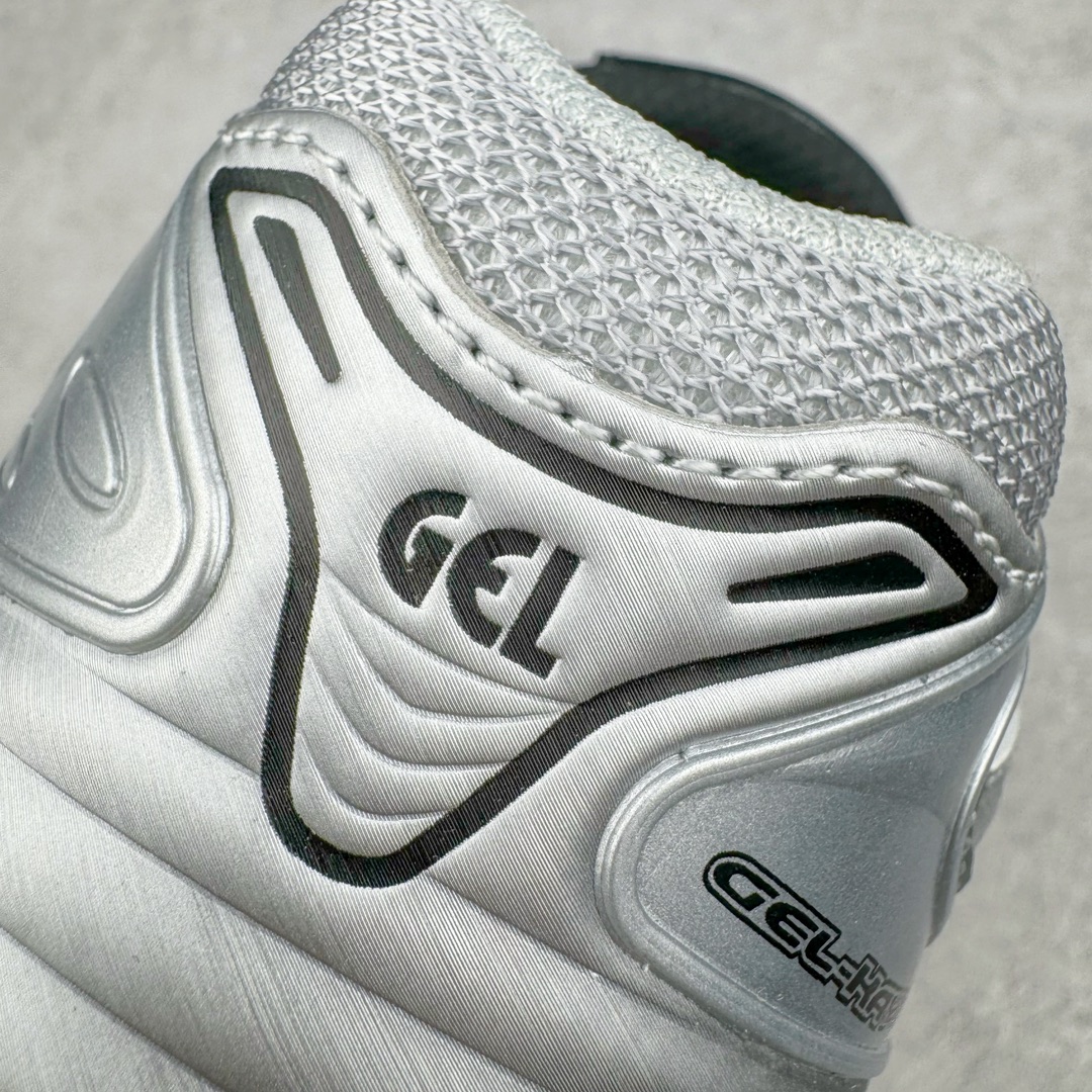 图片[17]-＃FA ASICS GEL-KAYANO 14 亚瑟士K14系列户外复古潮流百搭织物合成革缓震休闲跑步鞋 原装纸板楦头开发 独家私模五层组合大底 原厂定制缓震硅胶加持 原盒原配 官方四联吊牌 原装Ortholite轻量化鞋垫 设计师 Hidenori Yamashita 以「Flash」一词为灵感 创造出未来感金属色鞋面 改造升级内在性能 由内而外全面革新 为 GEL-KAYANO 家族传承及经典跑鞋文化的延续 创下里程碑式作品 K14跑鞋重新诠释了复古的跑步形状 并以其 2000 年代后期的美学理念重新铺装 银色与蓝色的鞋面极为高档 网面铺陈与鞋面、鞋头多处细节位增添了透气性 鞋后跟部中底上以及多密度耐磨鞋底增加了 GEL 缓震胶 提供高抗冲击性、缓冲性、可保护脚部免受地面冲击的影响 穿着舒适性十足 尺码：35.5 36 37 37.5 38 39 39.5 40.5 41.5 42 42.5 43.5 44 45-选品中心