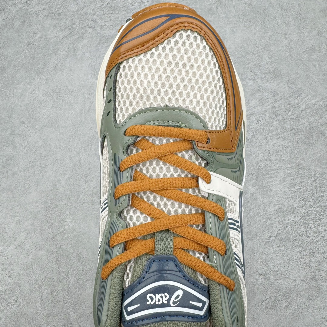 图片[4]-＃FA ASICS GEL-KAYANO 14 亚瑟士K14系列户外复古潮流百搭织物合成革缓震休闲跑步鞋 原装纸板楦头开发 独家私模五层组合大底 原厂定制缓震硅胶加持 原盒原配 官方四联吊牌 原装Ortholite轻量化鞋垫 设计师 Hidenori Yamashita 以「Flash」一词为灵感 创造出未来感金属色鞋面 改造升级内在性能 由内而外全面革新 为 GEL-KAYANO 家族传承及经典跑鞋文化的延续 创下里程碑式作品 K14跑鞋重新诠释了复古的跑步形状 并以其 2000 年代后期的美学理念重新铺装 银色与蓝色的鞋面极为高档 网面铺陈与鞋面、鞋头多处细节位增添了透气性 鞋后跟部中底上以及多密度耐磨鞋底增加了 GEL 缓震胶 提供高抗冲击性、缓冲性、可保护脚部免受地面冲击的影响 穿着舒适性十足 尺码：35.5 36 37 37.5 38 39 39.5 40.5 41.5 42 42.5 43.5 44 45-选品中心