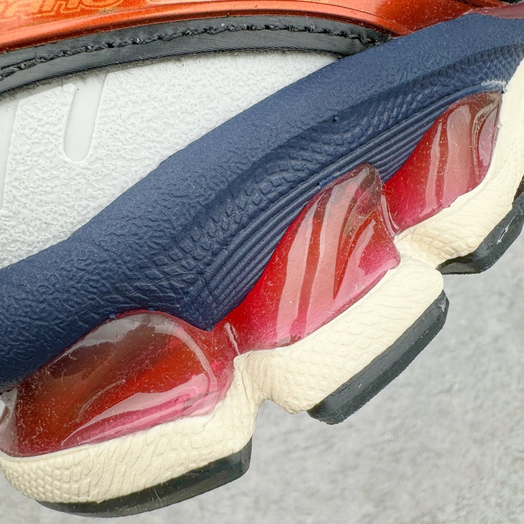 图片[10]-＃FA ASICS GEL-KAYANO 14 亚瑟士K14系列户外复古潮流百搭织物合成革缓震休闲跑步鞋 原装纸板楦头开发 独家私模五层组合大底 原厂定制缓震硅胶加持 原盒原配 官方四联吊牌 原装Ortholite轻量化鞋垫 设计师 Hidenori Yamashita 以「Flash」一词为灵感 创造出未来感金属色鞋面 改造升级内在性能 由内而外全面革新 为 GEL-KAYANO 家族传承及经典跑鞋文化的延续 创下里程碑式作品 K14跑鞋重新诠释了复古的跑步形状 并以其 2000 年代后期的美学理念重新铺装 银色与蓝色的鞋面极为高档 网面铺陈与鞋面、鞋头多处细节位增添了透气性 鞋后跟部中底上以及多密度耐磨鞋底增加了 GEL 缓震胶 提供高抗冲击性、缓冲性、可保护脚部免受地面冲击的影响 穿着舒适性十足 尺码：35.5 36 37 37.5 38 39 39.5 40.5 41.5 42 42.5 43.5 44 45-选品中心