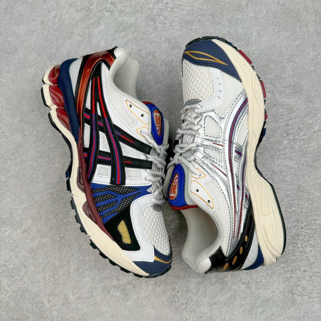 图片[3]-＃FA ASICS GEL-KAYANO 14 亚瑟士K14系列户外复古潮流百搭织物合成革缓震休闲跑步鞋 原装纸板楦头开发 独家私模五层组合大底 原厂定制缓震硅胶加持 原盒原配 官方四联吊牌 原装Ortholite轻量化鞋垫 设计师 Hidenori Yamashita 以「Flash」一词为灵感 创造出未来感金属色鞋面 改造升级内在性能 由内而外全面革新 为 GEL-KAYANO 家族传承及经典跑鞋文化的延续 创下里程碑式作品 K14跑鞋重新诠释了复古的跑步形状 并以其 2000 年代后期的美学理念重新铺装 银色与蓝色的鞋面极为高档 网面铺陈与鞋面、鞋头多处细节位增添了透气性 鞋后跟部中底上以及多密度耐磨鞋底增加了 GEL 缓震胶 提供高抗冲击性、缓冲性、可保护脚部免受地面冲击的影响 穿着舒适性十足 尺码：35.5 36 37 37.5 38 39 39.5 40.5 41.5 42 42.5 43.5 44 45-选品中心