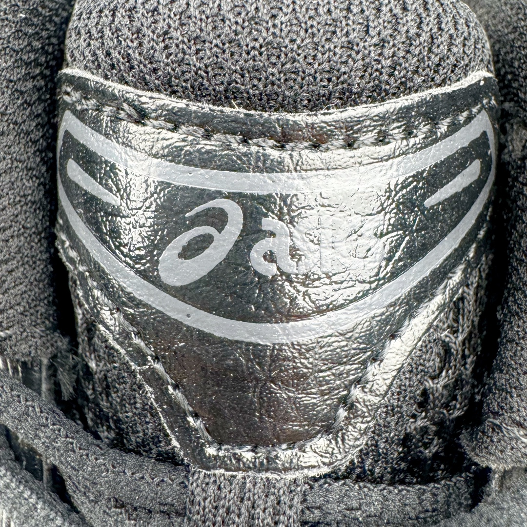 图片[19]-＃FA ASICS GEL-KAYANO 14 亚瑟士K14系列户外复古潮流百搭织物合成革缓震休闲跑步鞋 原装纸板楦头开发 独家私模五层组合大底 原厂定制缓震硅胶加持 原盒原配 官方四联吊牌 原装Ortholite轻量化鞋垫 设计师 Hidenori Yamashita 以「Flash」一词为灵感 创造出未来感金属色鞋面 改造升级内在性能 由内而外全面革新 为 GEL-KAYANO 家族传承及经典跑鞋文化的延续 创下里程碑式作品 K14跑鞋重新诠释了复古的跑步形状 并以其 2000 年代后期的美学理念重新铺装 银色与蓝色的鞋面极为高档 网面铺陈与鞋面、鞋头多处细节位增添了透气性 鞋后跟部中底上以及多密度耐磨鞋底增加了 GEL 缓震胶 提供高抗冲击性、缓冲性、可保护脚部免受地面冲击的影响 穿着舒适性十足 尺码：35.5 36 37 37.5 38 39 39.5 40.5 41.5 42 42.5 43.5 44 45-选品中心