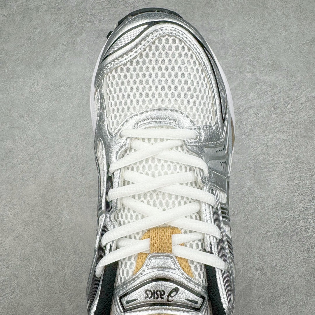 图片[4]-＃FA ASICS GEL-KAYANO 14 亚瑟士K14系列户外复古潮流百搭织物合成革缓震休闲跑步鞋 原装纸板楦头开发 独家私模五层组合大底 原厂定制缓震硅胶加持 原盒原配 官方四联吊牌 原装Ortholite轻量化鞋垫 设计师 Hidenori Yamashita 以「Flash」一词为灵感 创造出未来感金属色鞋面 改造升级内在性能 由内而外全面革新 为 GEL-KAYANO 家族传承及经典跑鞋文化的延续 创下里程碑式作品 K14跑鞋重新诠释了复古的跑步形状 并以其 2000 年代后期的美学理念重新铺装 银色与蓝色的鞋面极为高档 网面铺陈与鞋面、鞋头多处细节位增添了透气性 鞋后跟部中底上以及多密度耐磨鞋底增加了 GEL 缓震胶 提供高抗冲击性、缓冲性、可保护脚部免受地面冲击的影响 穿着舒适性十足 尺码：35.5 36 37 37.5 38 39 39.5 40.5 41.5 42 42.5 43.5 44 45-选品中心