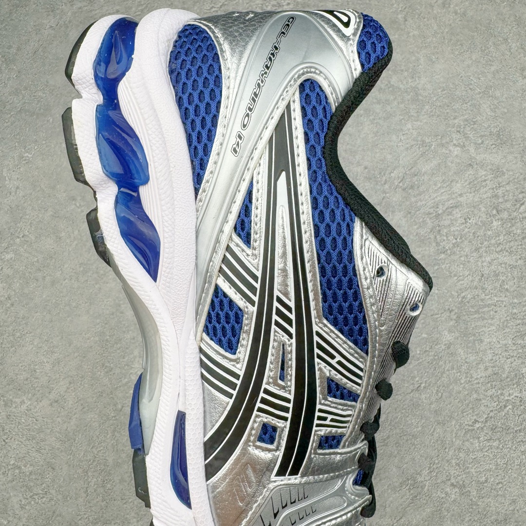 图片[6]-＃FA ASICS GEL-KAYANO 14 亚瑟士K14系列户外复古潮流百搭织物合成革缓震休闲跑步鞋 原装纸板楦头开发 独家私模五层组合大底 原厂定制缓震硅胶加持 原盒原配 官方四联吊牌 原装Ortholite轻量化鞋垫 设计师 Hidenori Yamashita 以「Flash」一词为灵感 创造出未来感金属色鞋面 改造升级内在性能 由内而外全面革新 为 GEL-KAYANO 家族传承及经典跑鞋文化的延续 创下里程碑式作品 K14跑鞋重新诠释了复古的跑步形状 并以其 2000 年代后期的美学理念重新铺装 银色与蓝色的鞋面极为高档 网面铺陈与鞋面、鞋头多处细节位增添了透气性 鞋后跟部中底上以及多密度耐磨鞋底增加了 GEL 缓震胶 提供高抗冲击性、缓冲性、可保护脚部免受地面冲击的影响 穿着舒适性十足 尺码：35.5 36 37 37.5 38 39 39.5 40.5 41.5 42 42.5 43.5 44 45-选品中心
