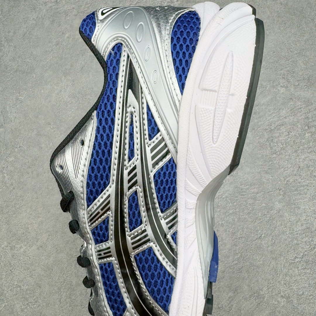 图片[7]-＃FA ASICS GEL-KAYANO 14 亚瑟士K14系列户外复古潮流百搭织物合成革缓震休闲跑步鞋 原装纸板楦头开发 独家私模五层组合大底 原厂定制缓震硅胶加持 原盒原配 官方四联吊牌 原装Ortholite轻量化鞋垫 设计师 Hidenori Yamashita 以「Flash」一词为灵感 创造出未来感金属色鞋面 改造升级内在性能 由内而外全面革新 为 GEL-KAYANO 家族传承及经典跑鞋文化的延续 创下里程碑式作品 K14跑鞋重新诠释了复古的跑步形状 并以其 2000 年代后期的美学理念重新铺装 银色与蓝色的鞋面极为高档 网面铺陈与鞋面、鞋头多处细节位增添了透气性 鞋后跟部中底上以及多密度耐磨鞋底增加了 GEL 缓震胶 提供高抗冲击性、缓冲性、可保护脚部免受地面冲击的影响 穿着舒适性十足 尺码：35.5 36 37 37.5 38 39 39.5 40.5 41.5 42 42.5 43.5 44 45-选品中心