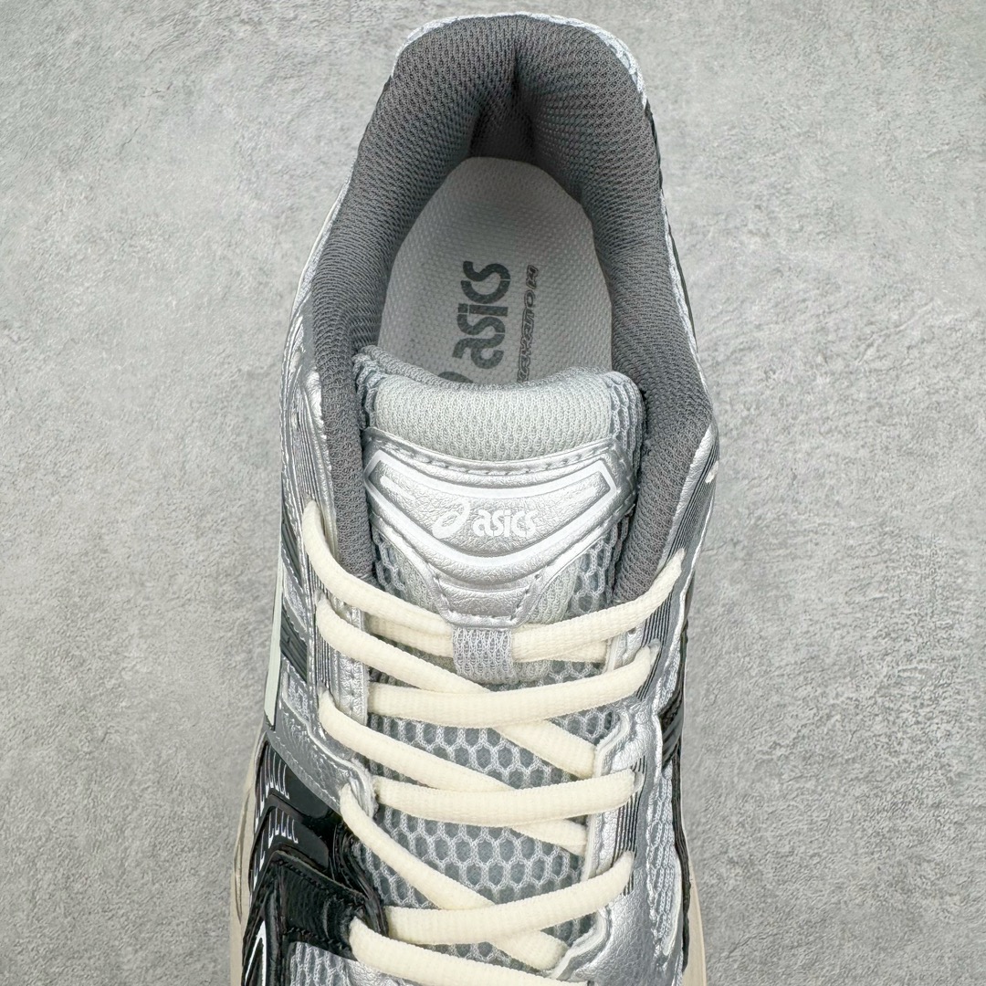 图片[5]-＃FA ASICS GEL-KAYANO 14 亚瑟士K14系列户外复古潮流百搭织物合成革缓震休闲跑步鞋 原装纸板楦头开发 独家私模五层组合大底 原厂定制缓震硅胶加持 原盒原配 官方四联吊牌 原装Ortholite轻量化鞋垫 设计师 Hidenori Yamashita 以「Flash」一词为灵感 创造出未来感金属色鞋面 改造升级内在性能 由内而外全面革新 为 GEL-KAYANO 家族传承及经典跑鞋文化的延续 创下里程碑式作品 K14跑鞋重新诠释了复古的跑步形状 并以其 2000 年代后期的美学理念重新铺装 银色与蓝色的鞋面极为高档 网面铺陈与鞋面、鞋头多处细节位增添了透气性 鞋后跟部中底上以及多密度耐磨鞋底增加了 GEL 缓震胶 提供高抗冲击性、缓冲性、可保护脚部免受地面冲击的影响 穿着舒适性十足 尺码：35.5 36 37 37.5 38 39 39.5 40.5 41.5 42 42.5 43.5 44 45-选品中心