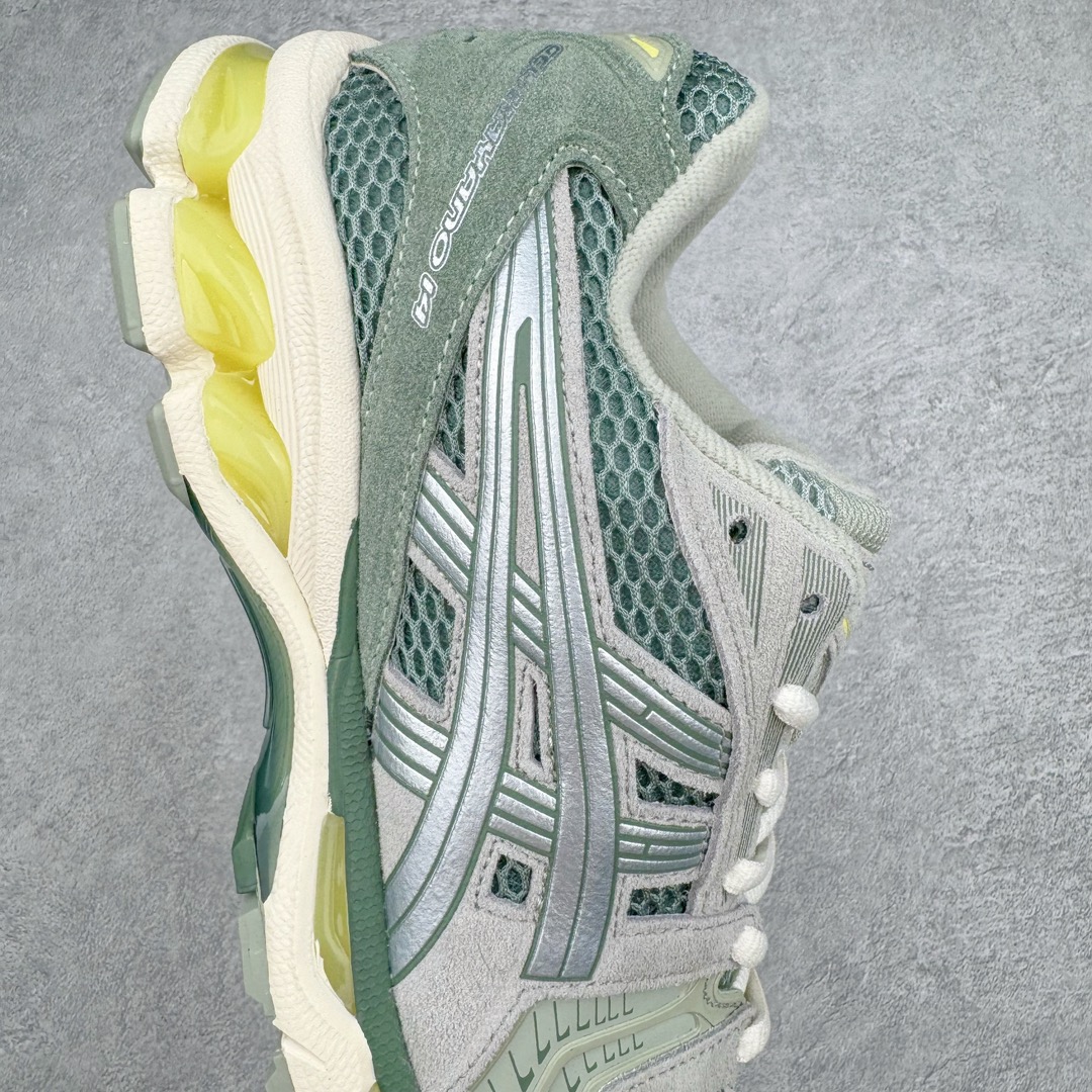 图片[6]-＃FA ASICS GEL-KAYANO 14 亚瑟士K14系列户外复古潮流百搭织物合成革缓震休闲跑步鞋 原装纸板楦头开发 独家私模五层组合大底 原厂定制缓震硅胶加持 原盒原配 官方四联吊牌 原装Ortholite轻量化鞋垫 设计师 Hidenori Yamashita 以「Flash」一词为灵感 创造出未来感金属色鞋面 改造升级内在性能 由内而外全面革新 为 GEL-KAYANO 家族传承及经典跑鞋文化的延续 创下里程碑式作品 K14跑鞋重新诠释了复古的跑步形状 并以其 2000 年代后期的美学理念重新铺装 银色与蓝色的鞋面极为高档 网面铺陈与鞋面、鞋头多处细节位增添了透气性 鞋后跟部中底上以及多密度耐磨鞋底增加了 GEL 缓震胶 提供高抗冲击性、缓冲性、可保护脚部免受地面冲击的影响 穿着舒适性十足 尺码：35.5 36 37 37.5 38 39 39.5 40.5 41.5 42 42.5 43.5 44 45-选品中心