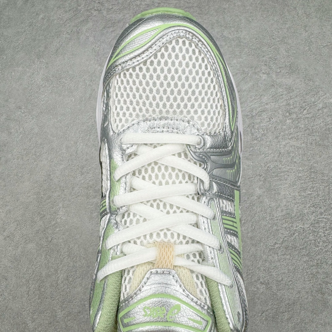 图片[4]-＃FA ASICS GEL-KAYANO 14 亚瑟士K14系列户外复古潮流百搭织物合成革缓震休闲跑步鞋 原装纸板楦头开发 独家私模五层组合大底 原厂定制缓震硅胶加持 原盒原配 官方四联吊牌 原装Ortholite轻量化鞋垫 设计师 Hidenori Yamashita 以「Flash」一词为灵感 创造出未来感金属色鞋面 改造升级内在性能 由内而外全面革新 为 GEL-KAYANO 家族传承及经典跑鞋文化的延续 创下里程碑式作品 K14跑鞋重新诠释了复古的跑步形状 并以其 2000 年代后期的美学理念重新铺装 银色与蓝色的鞋面极为高档 网面铺陈与鞋面、鞋头多处细节位增添了透气性 鞋后跟部中底上以及多密度耐磨鞋底增加了 GEL 缓震胶 提供高抗冲击性、缓冲性、可保护脚部免受地面冲击的影响 穿着舒适性十足 尺码：35.5 36 37 37.5 38 39 39.5 40.5 41.5 42 42.5 43.5 44 45-选品中心