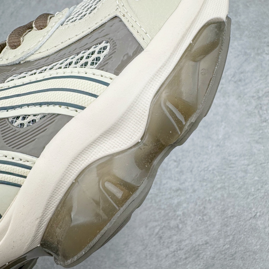 图片[12]-＃FA ASICS Gel-Quantum Kinetic 亚瑟士量子动能系列轻量全掌硅胶缓震休闲运动跑步鞋 ASICS以其独特匠心与科技魅力持续在运动鞋领域掀起新风尚今春二月GEL-Quantum Kinetic系列再度破茧而出携两款全新配色震撼回归倾力演绎运动潮流的无限可能 凝聚了卓越的科技创新与深厚的设计底蕴搭载先进的GEL缓震科技将每一次冲击力转化为平稳推进的动力为你提供前所未有的舒适体验与卓越的缓震保护性能 巧妙融合时尚元素与运动美学无论在街头还是赛道诠释不同情感与态度彰显独一无二的时尚运动风格尺码：36 37 37.5 38 39 39.5 40 40.5 41.5 42 42.5 43.5 44 44.5 45-选品中心