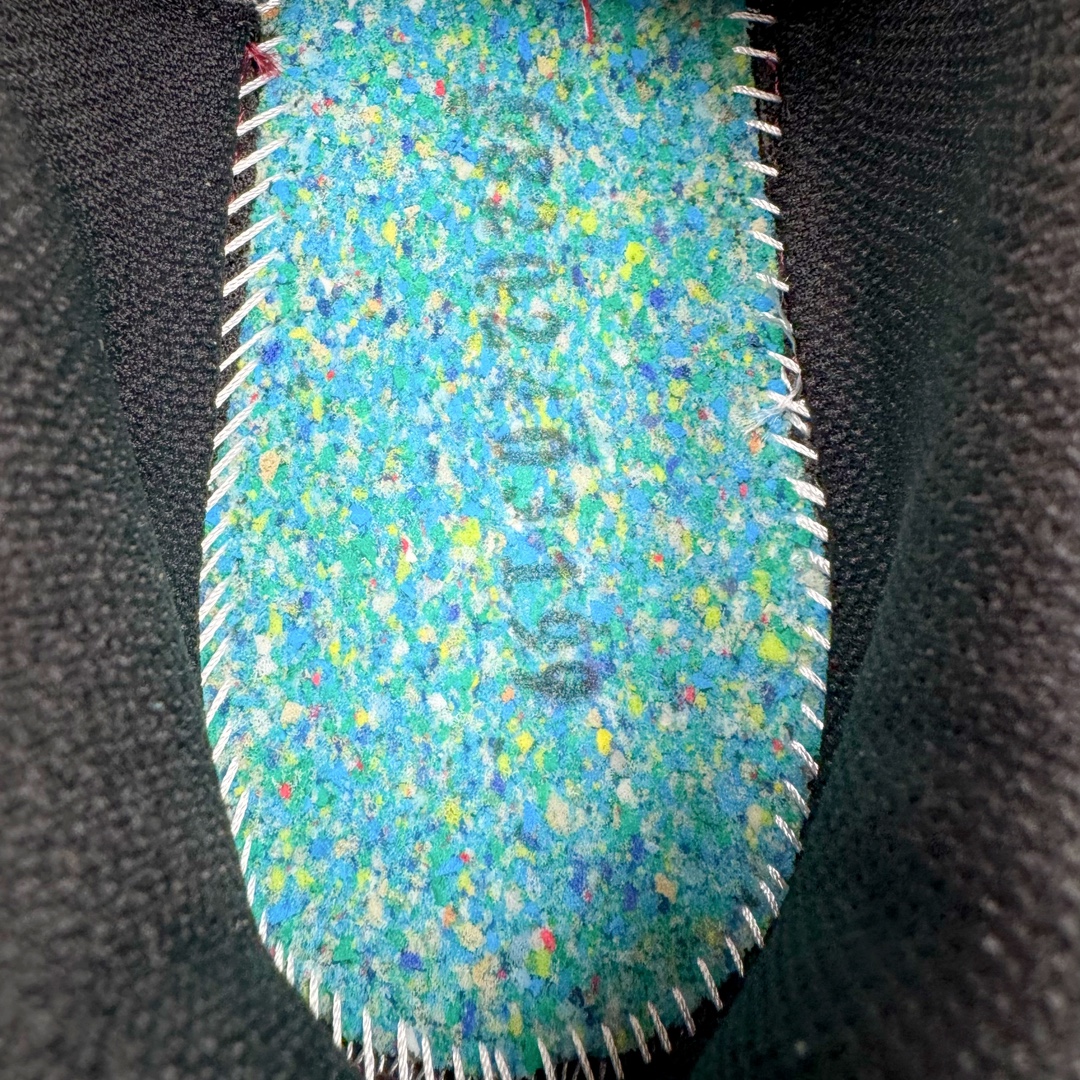 图片[17]-＃FA ASICS Gel-Quantum Kinetic 亚瑟士量子动能系列轻量全掌硅胶缓震休闲运动跑步鞋 ASICS以其独特匠心与科技魅力持续在运动鞋领域掀起新风尚今春二月GEL-Quantum Kinetic系列再度破茧而出携两款全新配色震撼回归倾力演绎运动潮流的无限可能 凝聚了卓越的科技创新与深厚的设计底蕴搭载先进的GEL缓震科技将每一次冲击力转化为平稳推进的动力为你提供前所未有的舒适体验与卓越的缓震保护性能 巧妙融合时尚元素与运动美学无论在街头还是赛道诠释不同情感与态度彰显独一无二的时尚运动风格尺码：36 37 37.5 38 39 39.5 40 40.5 41.5 42 42.5 43.5 44 44.5 45-选品中心