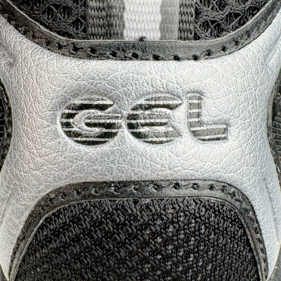 图片[18]-＃FA ASICS Gel-Quantum Kinetic 亚瑟士量子动能系列轻量全掌硅胶缓震休闲运动跑步鞋 ASICS以其独特匠心与科技魅力持续在运动鞋领域掀起新风尚今春二月GEL-Quantum Kinetic系列再度破茧而出携两款全新配色震撼回归倾力演绎运动潮流的无限可能 凝聚了卓越的科技创新与深厚的设计底蕴搭载先进的GEL缓震科技将每一次冲击力转化为平稳推进的动力为你提供前所未有的舒适体验与卓越的缓震保护性能 巧妙融合时尚元素与运动美学无论在街头还是赛道诠释不同情感与态度彰显独一无二的时尚运动风格尺码：36 37 37.5 38 39 39.5 40 40.5 41.5 42 42.5 43.5 44 44.5 45-选品中心