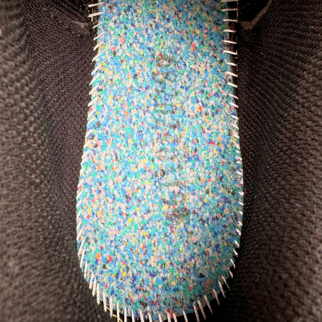 图片[18]-＃FA ASICS Gel-Quantum Kinetic 亚瑟士量子动能系列轻量全掌硅胶缓震休闲运动跑步鞋 ASICS以其独特匠心与科技魅力持续在运动鞋领域掀起新风尚今春二月GEL-Quantum Kinetic系列再度破茧而出携两款全新配色震撼回归倾力演绎运动潮流的无限可能 凝聚了卓越的科技创新与深厚的设计底蕴搭载先进的GEL缓震科技将每一次冲击力转化为平稳推进的动力为你提供前所未有的舒适体验与卓越的缓震保护性能 巧妙融合时尚元素与运动美学无论在街头还是赛道诠释不同情感与态度彰显独一无二的时尚运动风格尺码：36 37 37.5 38 39 39.5 40 40.5 41.5 42 42.5 43.5 44 44.5 45-选品中心