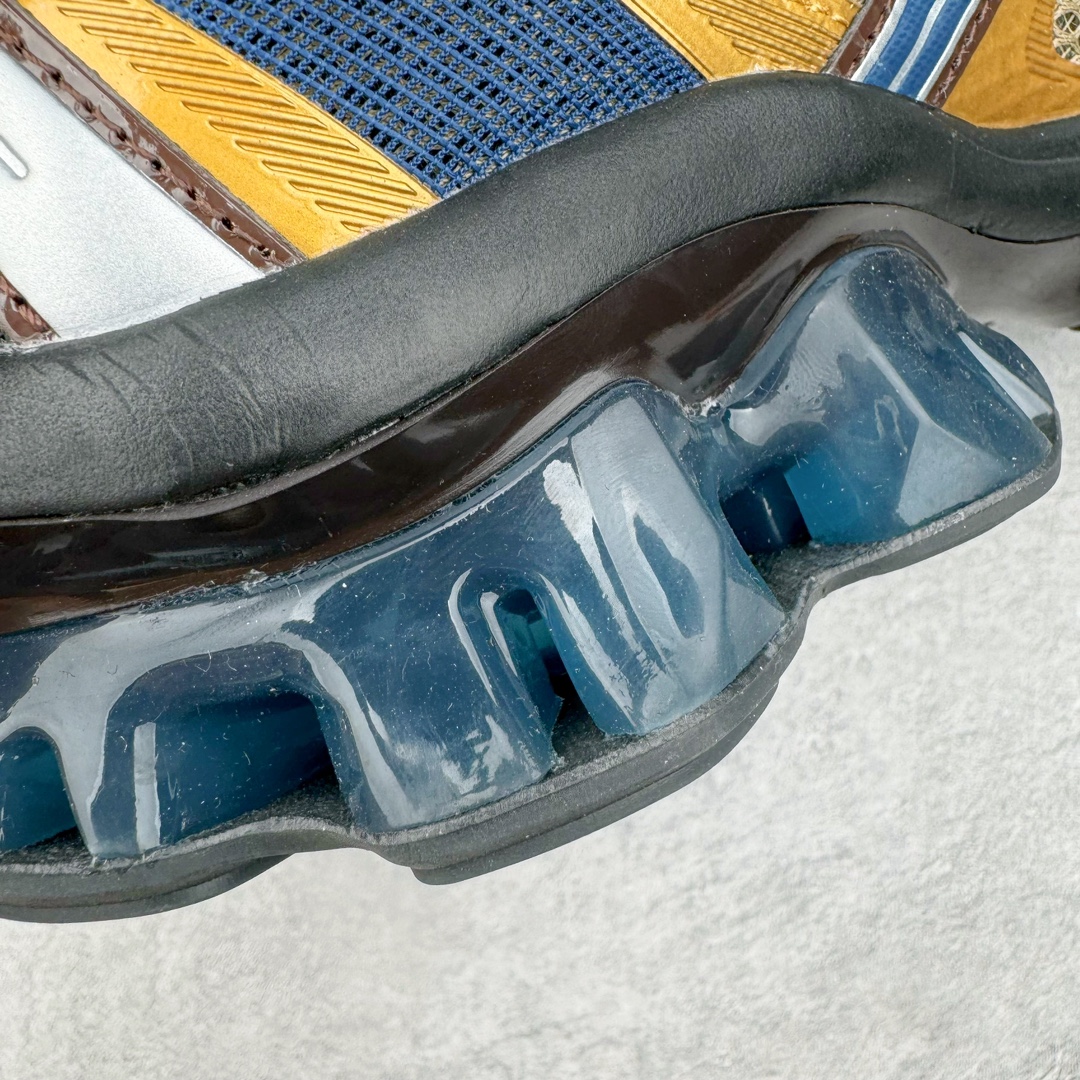 图片[10]-＃FA ASICS Gel-Quantum Kinetic 亚瑟士量子动能系列轻量全掌硅胶缓震休闲运动跑步鞋 ASICS以其独特匠心与科技魅力持续在运动鞋领域掀起新风尚今春二月GEL-Quantum Kinetic系列再度破茧而出携两款全新配色震撼回归倾力演绎运动潮流的无限可能 凝聚了卓越的科技创新与深厚的设计底蕴搭载先进的GEL缓震科技将每一次冲击力转化为平稳推进的动力为你提供前所未有的舒适体验与卓越的缓震保护性能 巧妙融合时尚元素与运动美学无论在街头还是赛道诠释不同情感与态度彰显独一无二的时尚运动风格尺码：36 37 37.5 38 39 39.5 40 40.5 41.5 42 42.5 43.5 44 44.5 45-选品中心