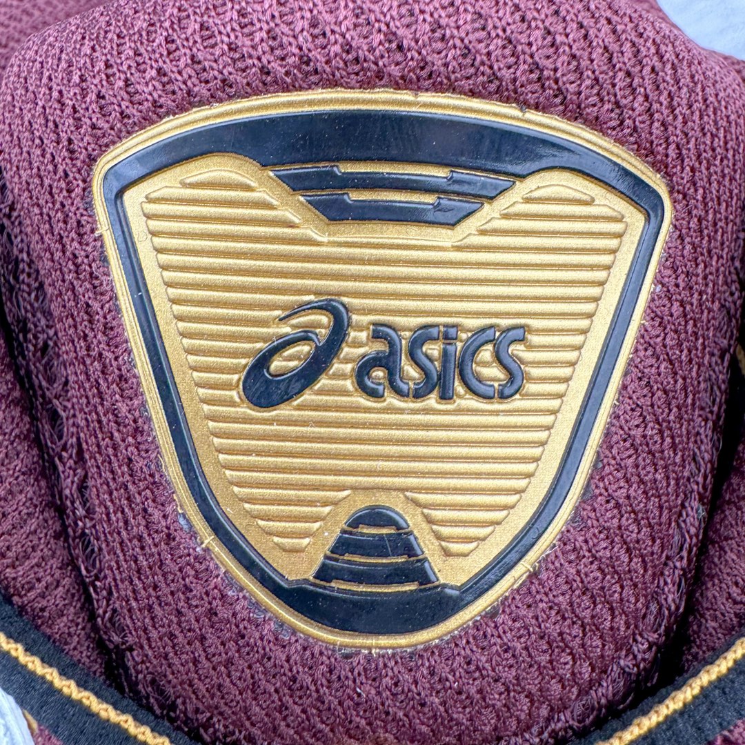 图片[14]-＃FA ASICS Gel-Quantum Kinetic 亚瑟士量子动能系列轻量全掌硅胶缓震休闲运动跑步鞋 ASICS以其独特匠心与科技魅力持续在运动鞋领域掀起新风尚今春二月GEL-Quantum Kinetic系列再度破茧而出携两款全新配色震撼回归倾力演绎运动潮流的无限可能 凝聚了卓越的科技创新与深厚的设计底蕴搭载先进的GEL缓震科技将每一次冲击力转化为平稳推进的动力为你提供前所未有的舒适体验与卓越的缓震保护性能 巧妙融合时尚元素与运动美学无论在街头还是赛道诠释不同情感与态度彰显独一无二的时尚运动风格尺码：36 37 37.5 38 39 39.5 40 40.5 41.5 42 42.5 43.5 44 44.5 45-选品中心