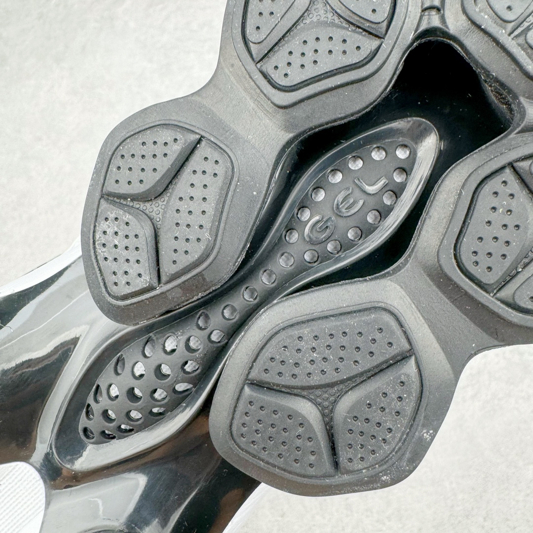 图片[16]-＃FA ASICS Gel-Quantum Kinetic 亚瑟士量子动能系列轻量全掌硅胶缓震休闲运动跑步鞋 ASICS以其独特匠心与科技魅力持续在运动鞋领域掀起新风尚今春二月GEL-Quantum Kinetic系列再度破茧而出携两款全新配色震撼回归倾力演绎运动潮流的无限可能 凝聚了卓越的科技创新与深厚的设计底蕴搭载先进的GEL缓震科技将每一次冲击力转化为平稳推进的动力为你提供前所未有的舒适体验与卓越的缓震保护性能 巧妙融合时尚元素与运动美学无论在街头还是赛道诠释不同情感与态度彰显独一无二的时尚运动风格尺码：36 37 37.5 38 39 39.5 40 40.5 41.5 42 42.5 43.5 44 44.5 45-选品中心