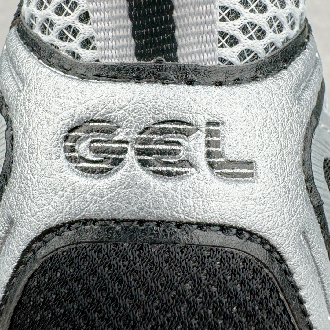 图片[17]-＃FA ASICS Gel-Quantum Kinetic 亚瑟士量子动能系列轻量全掌硅胶缓震休闲运动跑步鞋 ASICS以其独特匠心与科技魅力持续在运动鞋领域掀起新风尚今春二月GEL-Quantum Kinetic系列再度破茧而出携两款全新配色震撼回归倾力演绎运动潮流的无限可能 凝聚了卓越的科技创新与深厚的设计底蕴搭载先进的GEL缓震科技将每一次冲击力转化为平稳推进的动力为你提供前所未有的舒适体验与卓越的缓震保护性能 巧妙融合时尚元素与运动美学无论在街头还是赛道诠释不同情感与态度彰显独一无二的时尚运动风格尺码：36 37 37.5 38 39 39.5 40 40.5 41.5 42 42.5 43.5 44 44.5 45-选品中心