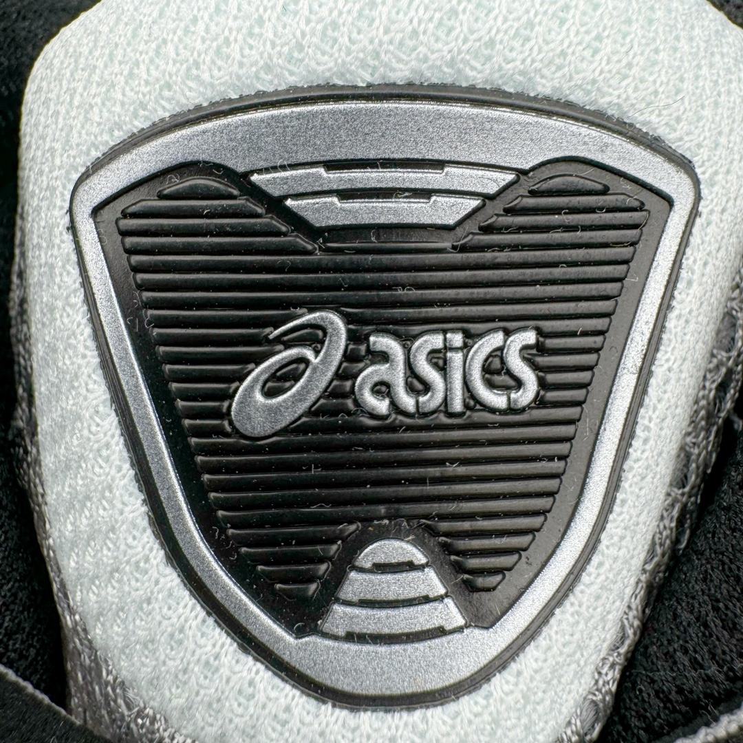 图片[11]-＃FA ASICS Gel-Quantum Kinetic 亚瑟士量子动能系列轻量全掌硅胶缓震休闲运动跑步鞋 ASICS以其独特匠心与科技魅力持续在运动鞋领域掀起新风尚今春二月GEL-Quantum Kinetic系列再度破茧而出携两款全新配色震撼回归倾力演绎运动潮流的无限可能 凝聚了卓越的科技创新与深厚的设计底蕴搭载先进的GEL缓震科技将每一次冲击力转化为平稳推进的动力为你提供前所未有的舒适体验与卓越的缓震保护性能 巧妙融合时尚元素与运动美学无论在街头还是赛道诠释不同情感与态度彰显独一无二的时尚运动风格尺码：36 37 37.5 38 39 39.5 40 40.5 41.5 42 42.5 43.5 44 44.5 45-选品中心