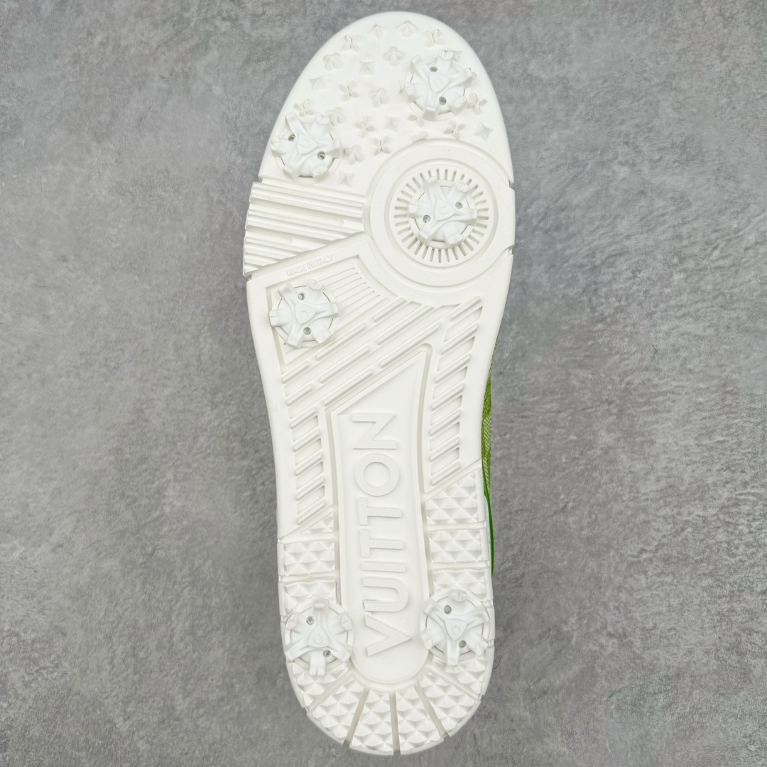 图片[9]-＃GD广顶 Louis Vuitton Trainer lv路易威登时装走秀运动时尚板鞋 外贸零售特供批次 2023全新纸板数据 印花高频效果碾压市面 市售天花板产物 耗时半年巨作 全套原厂新版原纸板楦头开发 原厂特供皮料加持 市场所有版本中综合最强的货品 GD实力大厂出品 全网最全配色更新最快 最成熟的做工稳定的品控 完美鞋型超高的清洁度 零毛边线头瑕疵 全套原楦原纸版原鞋开模 全网最具灵魂的版型 正确原装黄色鞋盒 正确中底印花 鞋面印花3D高频深度立体 全鞋电脑针车 紧密相连 针距密度一致 环保乳胶注塑鞋垫 厚度脚感还原原版 皮面裁剪部位 统一油边封口工艺 原装橡胶大底含胶量大底组合零偏差 专柜全套包装 防尘袋 说明书 质保卡 男女鞋 尺码：35 36 37 38 39 40 41 42 43 44 45-选品中心