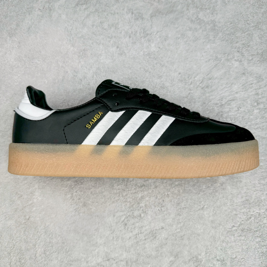 AD Samba XLG 桑巴舞加大厚底版系列德训风百搭松糕休闲运动板鞋生胶底 IH7491 自Originals Samba成功借势Blokecore风潮一跃成为街头巷尾的焦点鞋款后,不论是围绕Samba本身打造的各式「变种版本」,还是以Samba为蓝本打造联名鞋款,都成为了时尚潮流人士日常穿搭首选。Samba XLG是adidas Originals不断扩展XLG系列的一部分,旨在与年轻文化相契合,迎合那些希望通过个性时尚表达自我而不愿牺牲舒适度的年轻群体。街头时尚领域的Gen Z特别偏爱宽松的穿着风格。Samba XLG针对这一点做了创新。它在延续Samba OG经典设计的基础上,迎合年轻群体的穿着习惯,重塑为宽大的鞋身比例轮廓以及加厚中底,让消费者轻松展示自己独特的风格。全新的Samba XLG系列不仅迎合了当下年轻群体的穿搭习惯,加宽了鞋身比例以及将中底进一步增厚,在视觉比例上更加饱满,同时还保留了经典Samba的细节,这样一来,鞋迷朋友在穿搭上不仅能更加个性化,而且还能延续一定的复古感受。尺码：36 36⅔ 37⅓ 38 38⅔ 39⅓ 40 40⅔ 41⅓ 42 42⅔ 43⅓ 44 45-选品中心