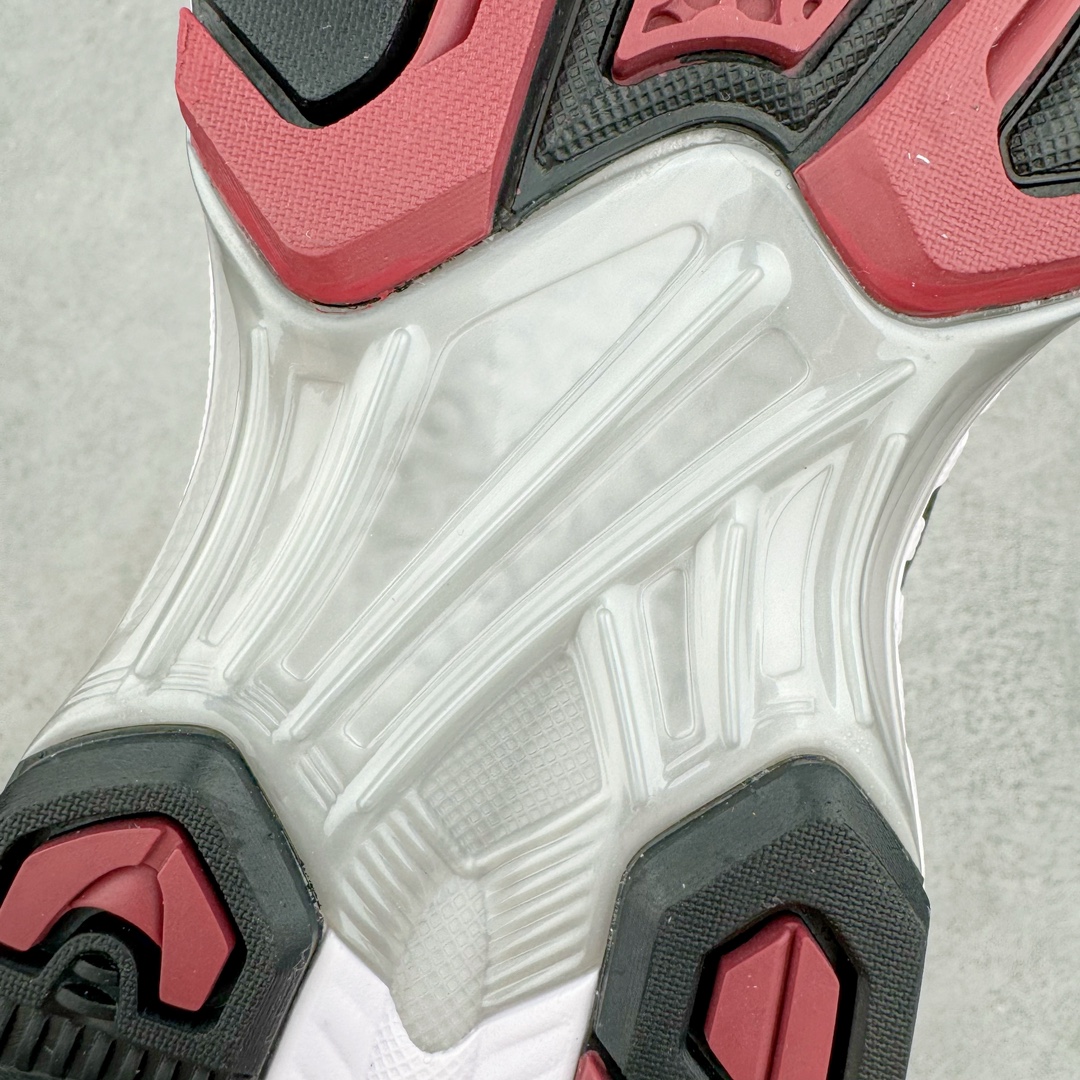 图片[16]-＃FA ASICS GEL-KAYANO 14 亚瑟士K14系列户外复古潮流百搭织物合成革缓震休闲跑步鞋 原装纸板楦头开发 独家私模五层组合大底 原厂定制缓震硅胶加持 原盒原配 官方四联吊牌 原装Ortholite轻量化鞋垫 设计师 Hidenori Yamashita 以「Flash」一词为灵感 创造出未来感金属色鞋面 改造升级内在性能 由内而外全面革新 为 GEL-KAYANO 家族传承及经典跑鞋文化的延续 创下里程碑式作品 K14跑鞋重新诠释了复古的跑步形状 并以其 2000 年代后期的美学理念重新铺装 银色与蓝色的鞋面极为高档 网面铺陈与鞋面、鞋头多处细节位增添了透气性 鞋后跟部中底上以及多密度耐磨鞋底增加了 GEL 缓震胶 提供高抗冲击性、缓冲性、可保护脚部免受地面冲击的影响 穿着舒适性十足 尺码：35.5 36 37 37.5 38 39 39.5 40.5 41.5 42 42.5 43.5 44 45-选品中心