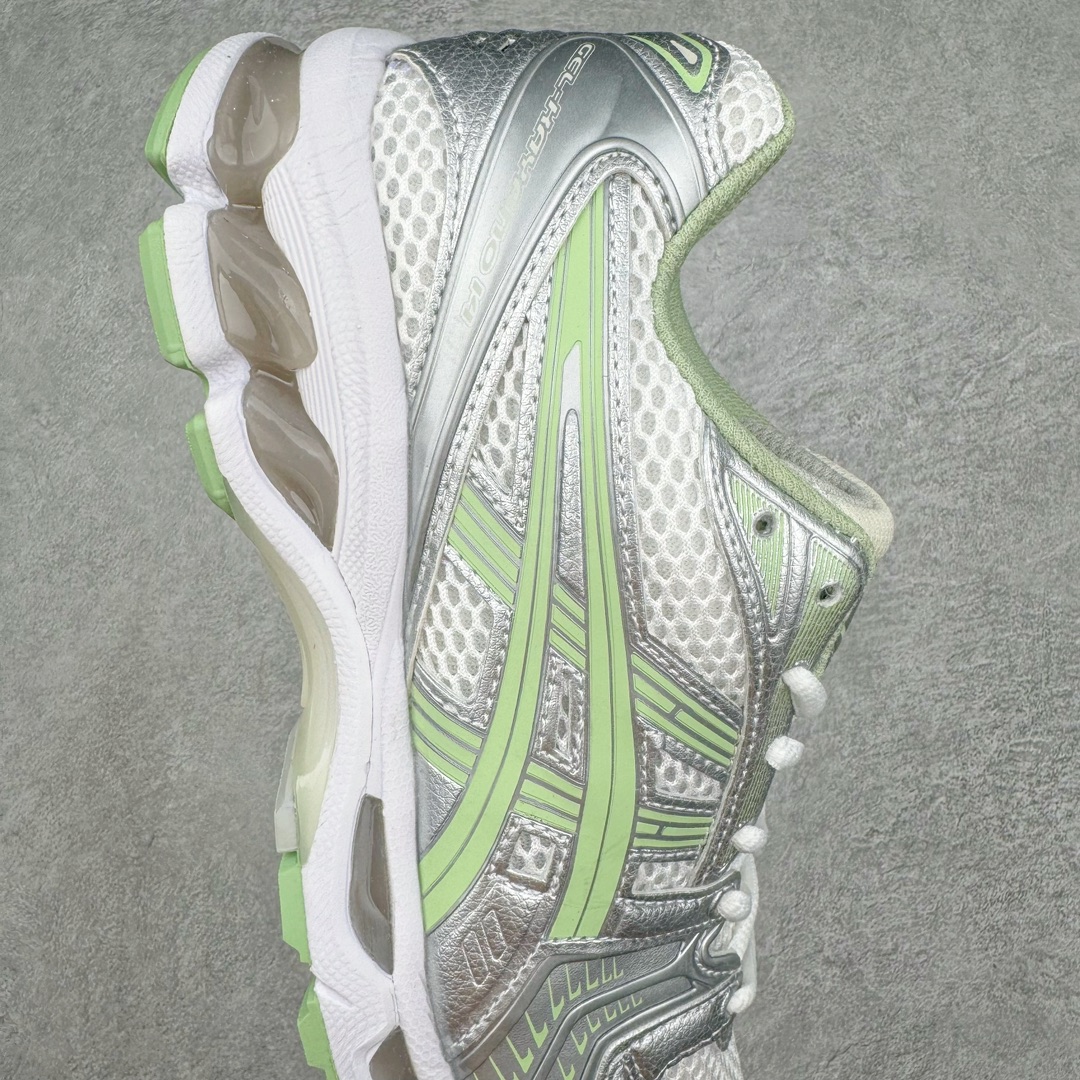 图片[6]-＃FA ASICS GEL-KAYANO 14 亚瑟士K14系列户外复古潮流百搭织物合成革缓震休闲跑步鞋 原装纸板楦头开发 独家私模五层组合大底 原厂定制缓震硅胶加持 原盒原配 官方四联吊牌 原装Ortholite轻量化鞋垫 设计师 Hidenori Yamashita 以「Flash」一词为灵感 创造出未来感金属色鞋面 改造升级内在性能 由内而外全面革新 为 GEL-KAYANO 家族传承及经典跑鞋文化的延续 创下里程碑式作品 K14跑鞋重新诠释了复古的跑步形状 并以其 2000 年代后期的美学理念重新铺装 银色与蓝色的鞋面极为高档 网面铺陈与鞋面、鞋头多处细节位增添了透气性 鞋后跟部中底上以及多密度耐磨鞋底增加了 GEL 缓震胶 提供高抗冲击性、缓冲性、可保护脚部免受地面冲击的影响 穿着舒适性十足 尺码：35.5 36 37 37.5 38 39 39.5 40.5 41.5 42 42.5 43.5 44 45-选品中心