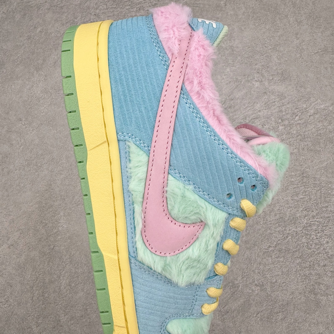 图片[6]-＃S2纯原 Verdy x NK SB Dunk Low “Visty” 联名 绒毛怪 蓝绿粉 货号：FN6040-400 独家原厂航空铝磨具打磨大底 鞋头坡度极致还原 原盒原配 圈内天花板工艺 原厂冲刀 超高清洁度 全鞋零毛边皮料切割 全套原楦原模倾力打造完美版型 采用原厂百宏鞋带以及原厂百宏织唛舌标 内标可供原厂几率过验 原厂中底布黄色点胶 原厂中底布拉帮走线遵循公司‼️尺码：36 36.5 37.5 38 38.5 39 40 40.5 41 42 42.5 43 44 44.5 45 46 47.5-选品中心
