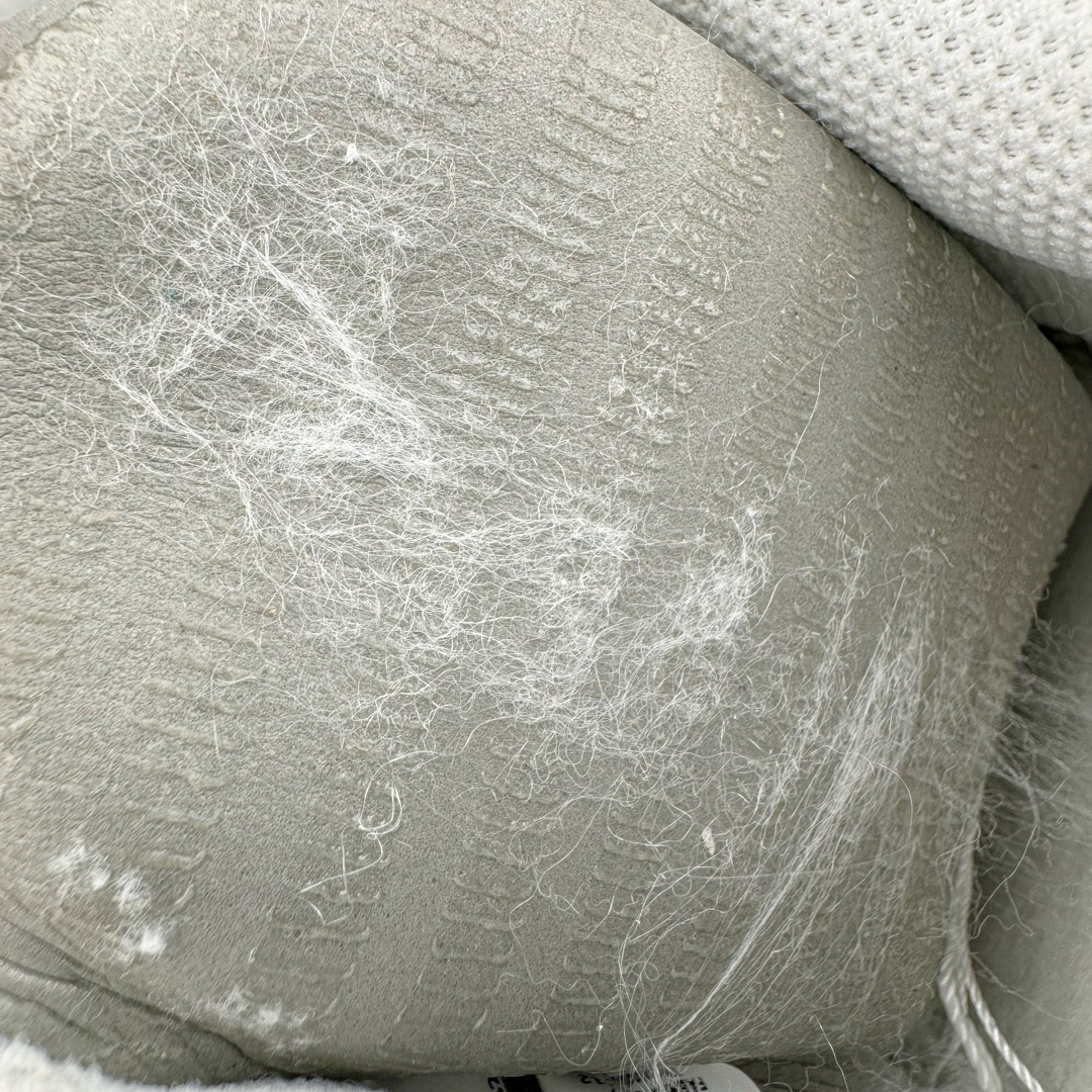 图片[18]-＃绿X/GX NK Air Force 1 Low \’07 空军一号低帮经典板鞋 CT2302-100 全鞋电脑针车 工整有序 原厂港宝加持完美还原灵魂版型 原盒原配从里到外百分百还原 原厂全头层原厂皮料 原标原盒 内置Sole气垫 中底白色背胶 中底划线 已经无限的接近公司 原厂楦头 原厂刺绣 后跟弧度修正 正确中底四线防伪 尺码：40 40.5 41 42 42.5 43 44 44.5 45 46-选品中心