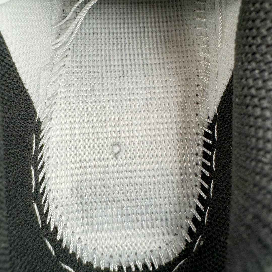 图片[19]-＃绿X/GX NK Air Force 1 Low \’07 空军一号低帮经典板鞋 DV0788-001 全鞋电脑针车 工整有序 原厂港宝加持完美还原灵魂版型 原盒原配从里到外百分百还原 原厂全头层原厂皮料 原标原盒 内置Sole气垫 中底白色背胶 中底划线 已经无限的接近公司 原厂楦头 原厂刺绣 后跟弧度修正 正确中底四线防伪 尺码：39 40 40.5 41 42 42.5 43 44 44.5 45 46-选品中心