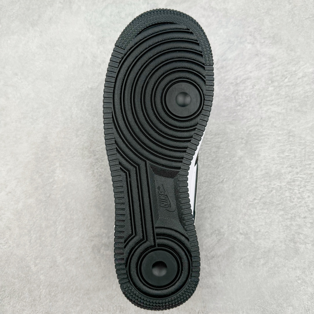 图片[9]-＃绿X/GX NK Air Force 1 Low \’07 空军一号低帮经典板鞋 DV0788-001 全鞋电脑针车 工整有序 原厂港宝加持完美还原灵魂版型 原盒原配从里到外百分百还原 原厂全头层原厂皮料 原标原盒 内置Sole气垫 中底白色背胶 中底划线 已经无限的接近公司 原厂楦头 原厂刺绣 后跟弧度修正 正确中底四线防伪 尺码：39 40 40.5 41 42 42.5 43 44 44.5 45 46-选品中心