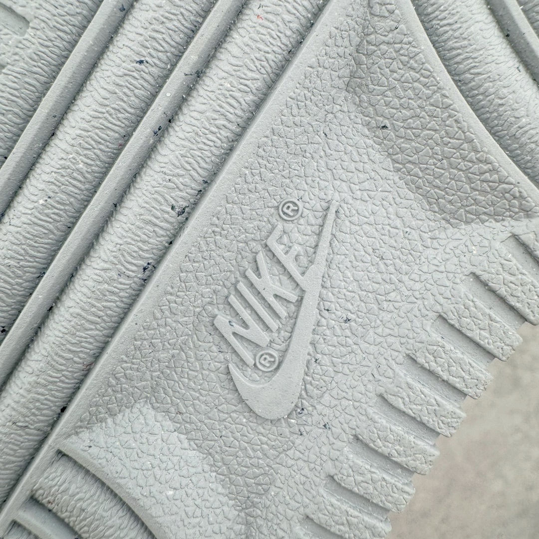 图片[20]-＃绿X/GX NK Air Force 1 Low \’07 空军一号低帮经典板鞋 FJ4146-100 全鞋电脑针车 工整有序 原厂港宝加持完美还原灵魂版型 原盒原配从里到外百分百还原 原厂全头层原厂皮料 原标原盒 内置Sole气垫 中底白色背胶 中底划线 已经无限的接近公司 原厂楦头 原厂刺绣 后跟弧度修正 正确中底四线防伪 尺码：40 40.5 41 42 42.5 43 44 44.5 45 46-选品中心