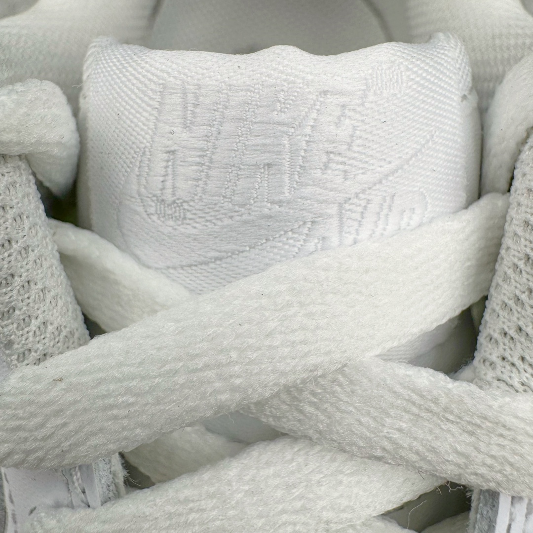 图片[13]-＃绿X NK Air Force 1 Low \’07 空军一号低帮经典板鞋 纯白 DD8959-100/CW2288-111 全鞋电脑针车 工整有序 原厂港宝加持完美还原灵魂版型 原盒原配从里到外百分百还原 原厂全头层原厂皮料 原标原盒 内置Sole气垫 中底白色背胶 中底划线 已经无限的接近公司 原厂楦头 原厂刺绣 后跟弧度修正 正确中底四线防伪 尺码：35.5 36 36.5 37.5 38 38.5 39 40 40.5 41 42 42.5 43 44 44.5 45 46 47.5-选品中心